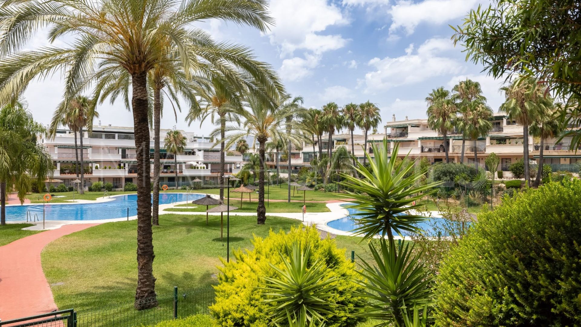 Apartment for sale in Lorcrimar