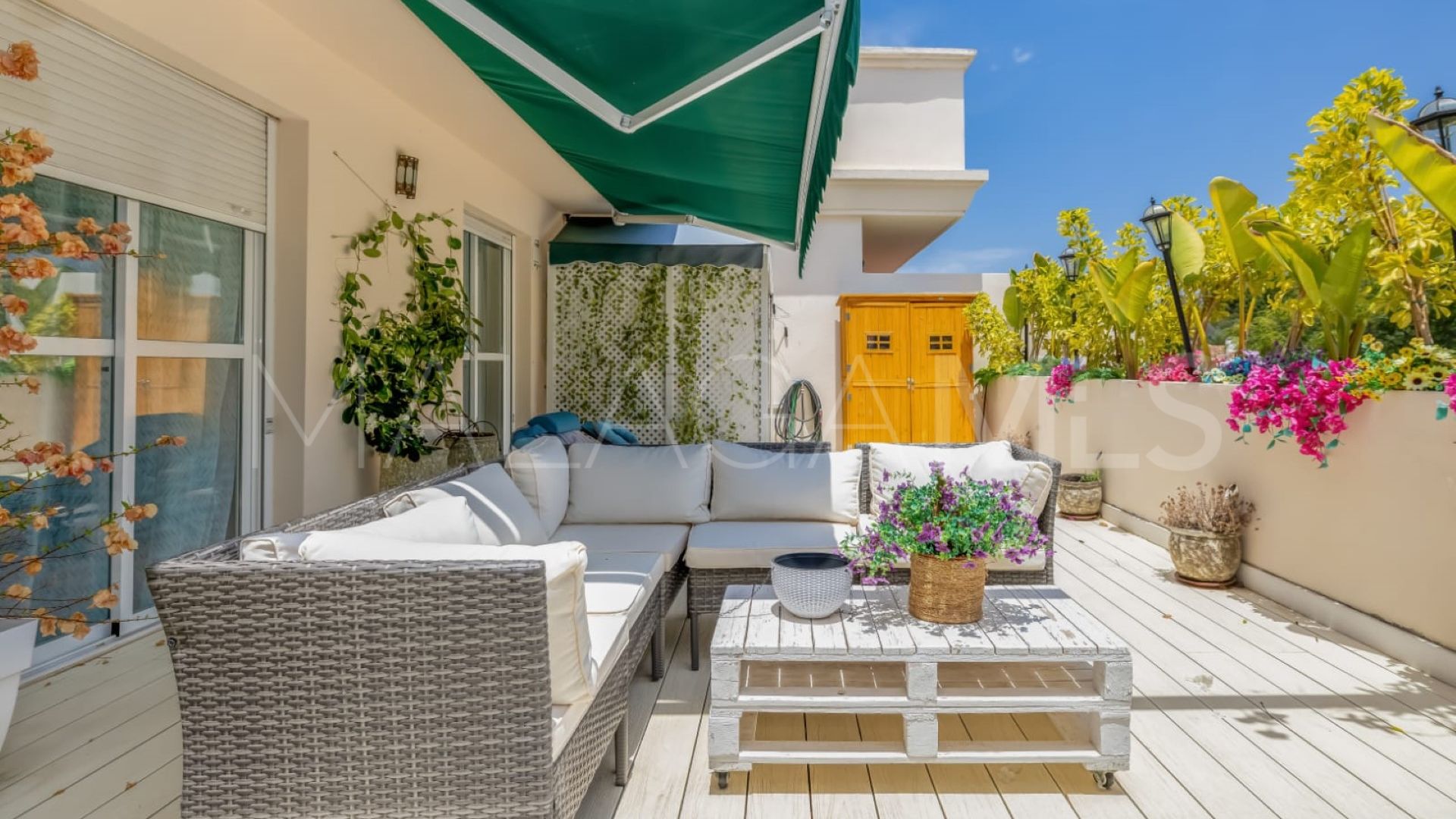 Apartment for sale in Lorcrimar