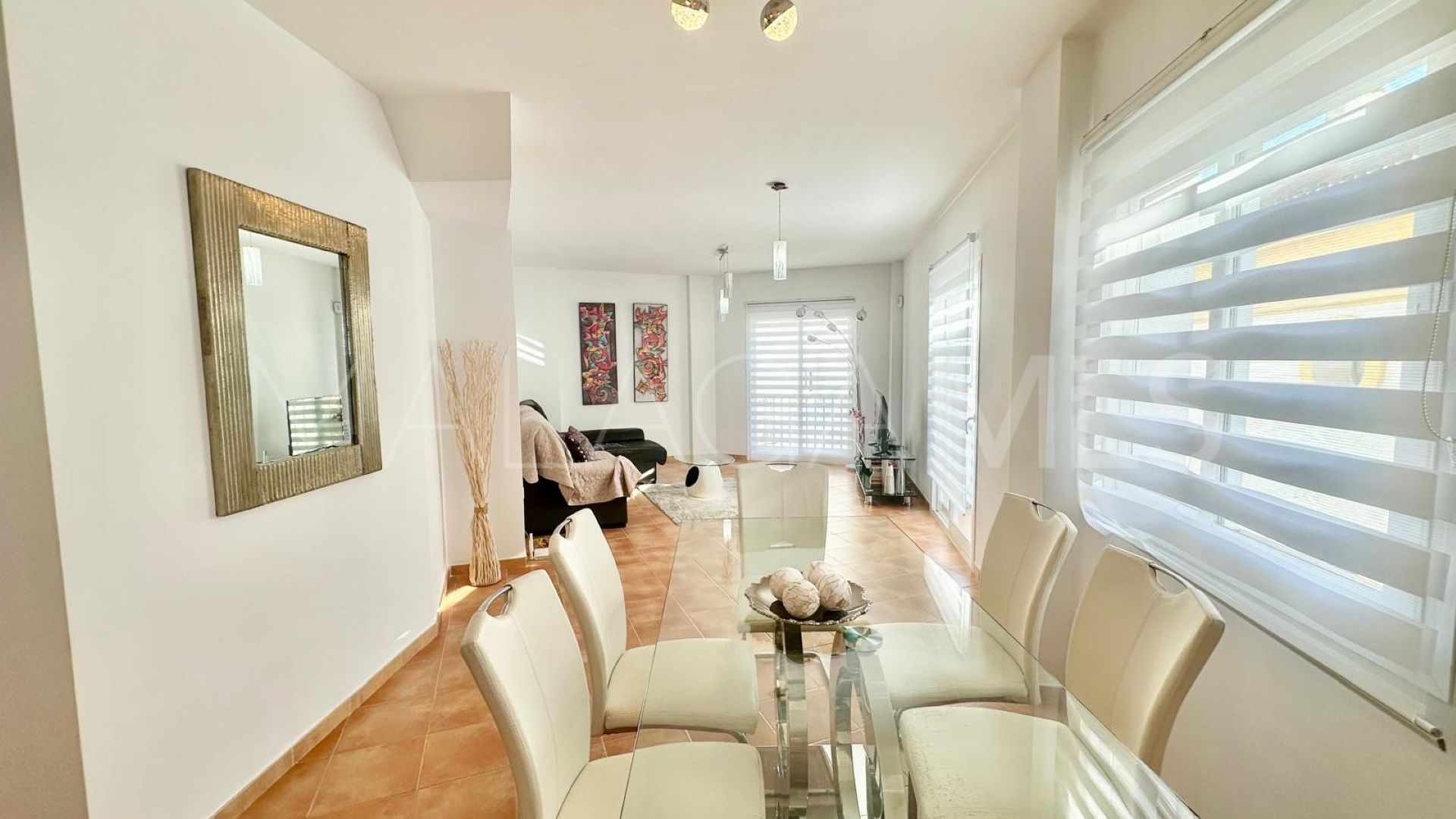 For sale duplex penthouse in Casco antiguo