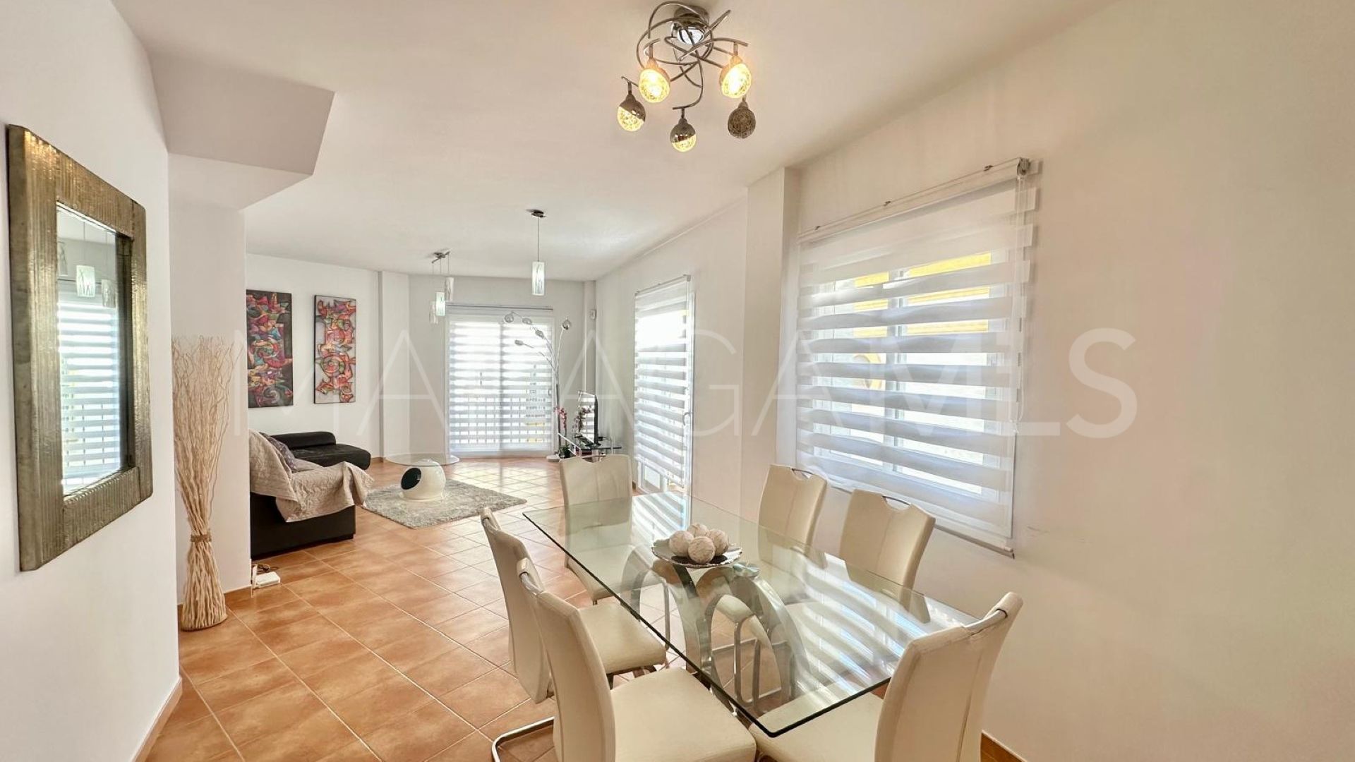 For sale duplex penthouse in Casco antiguo