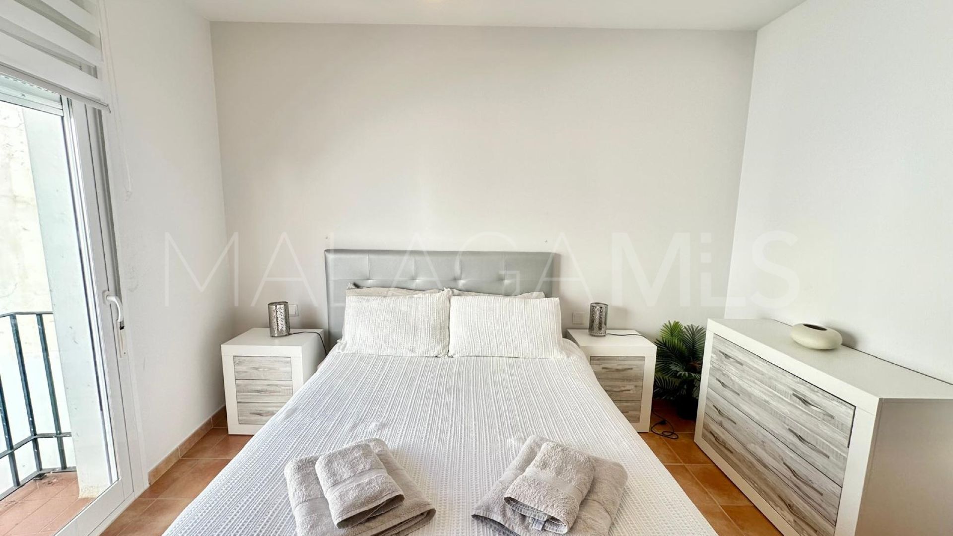 For sale duplex penthouse in Casco antiguo