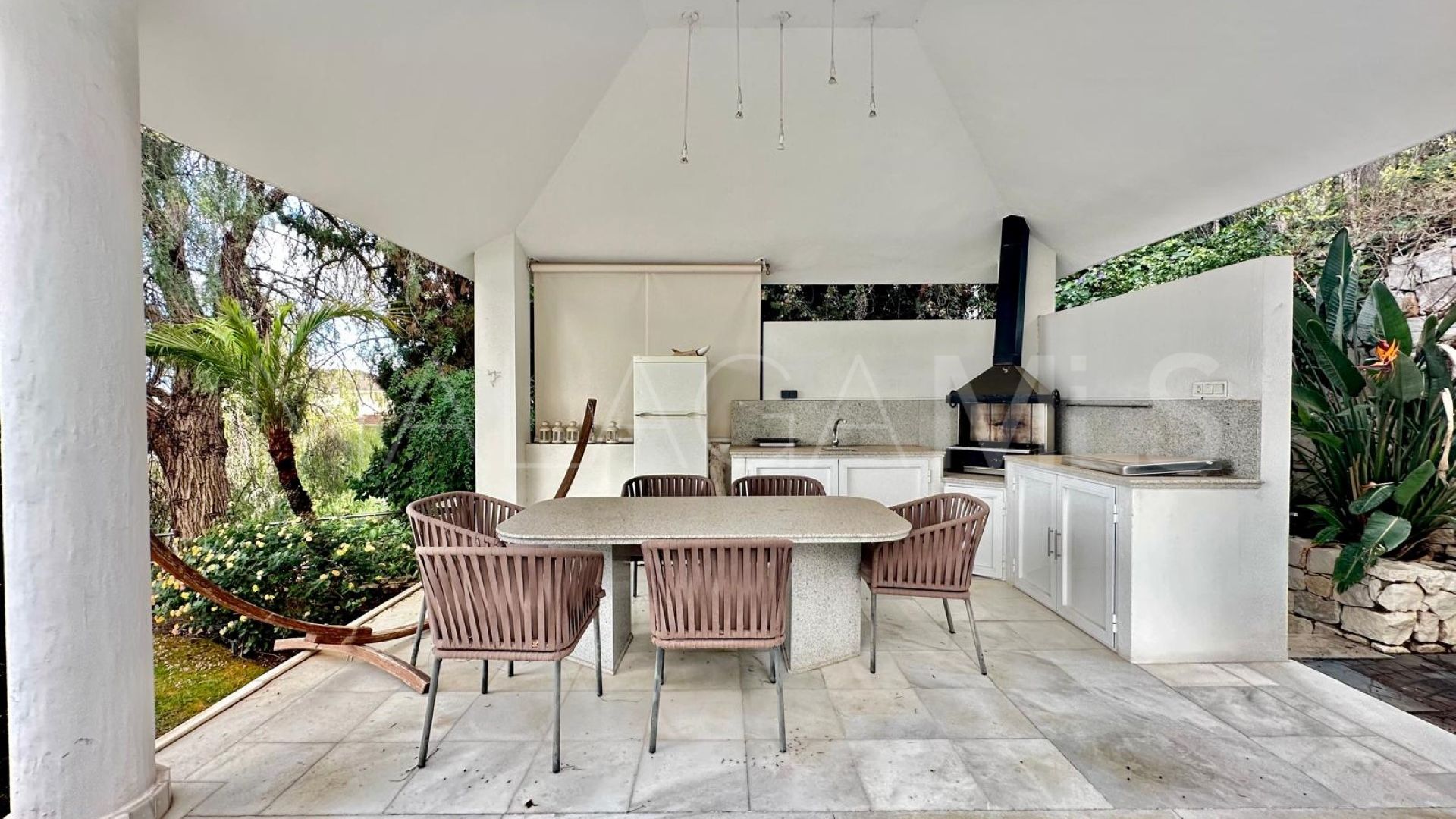 4 bedrooms villa for sale in El Herrojo