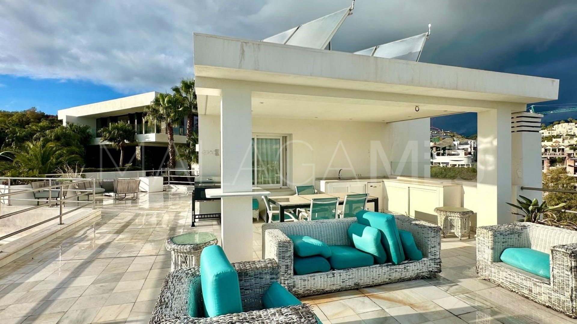 4 bedrooms villa for sale in El Herrojo