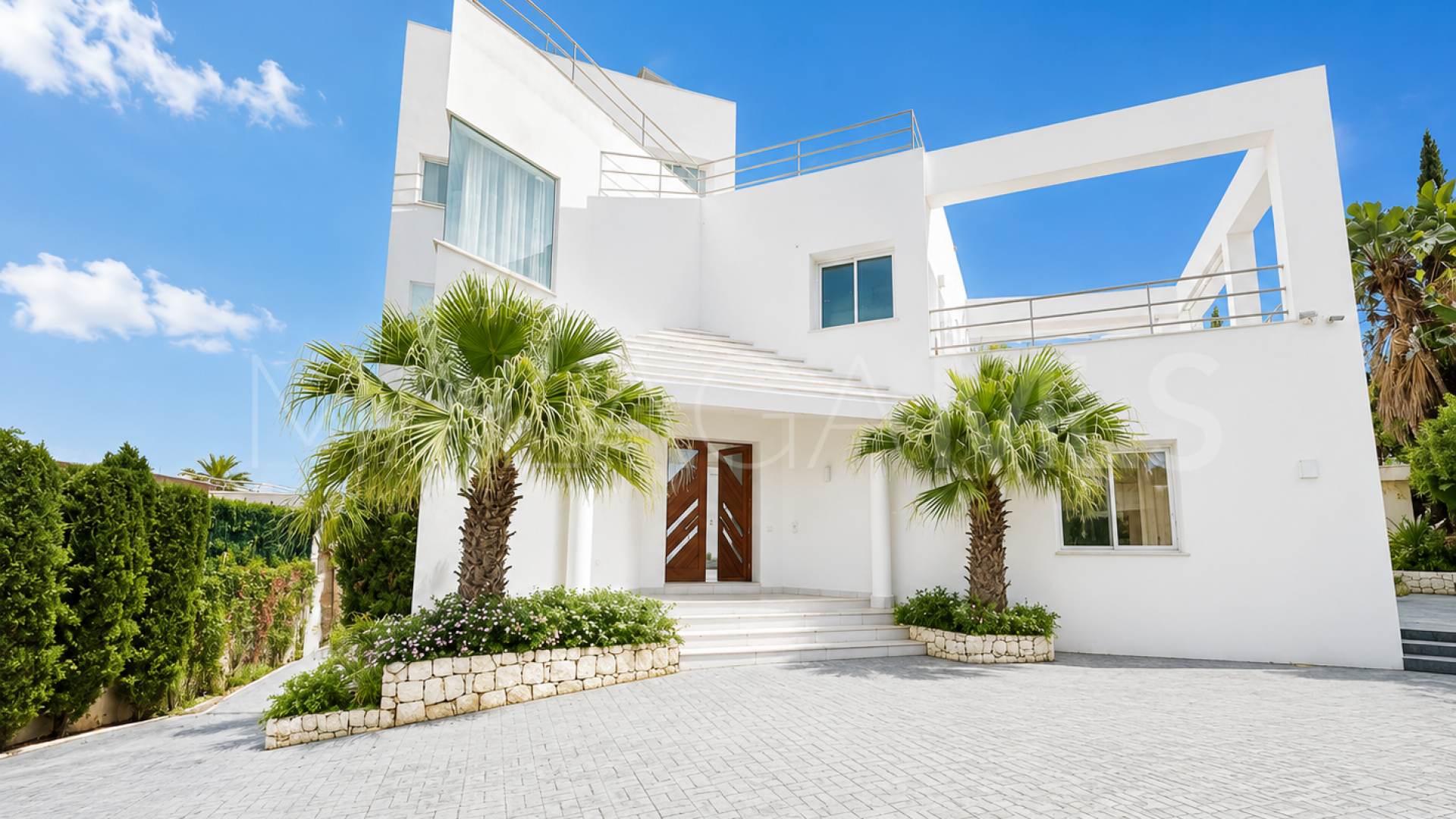Villa for sale in El Herrojo