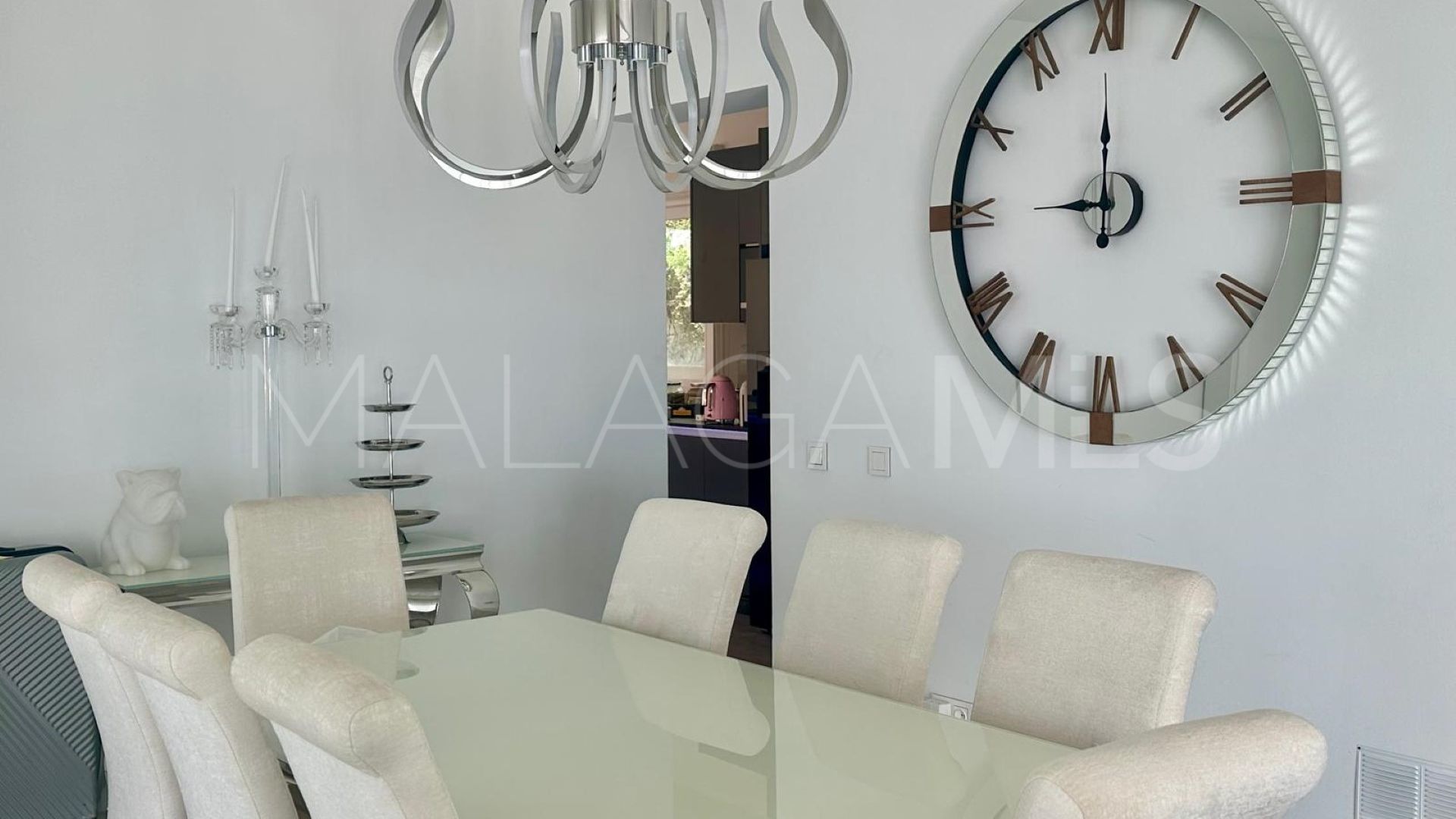 4 bedrooms villa for sale in El Herrojo