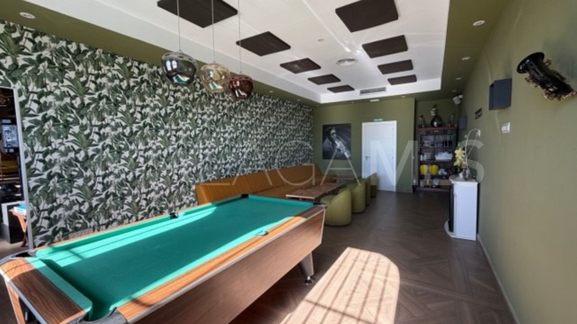 For sale bar in Benavista