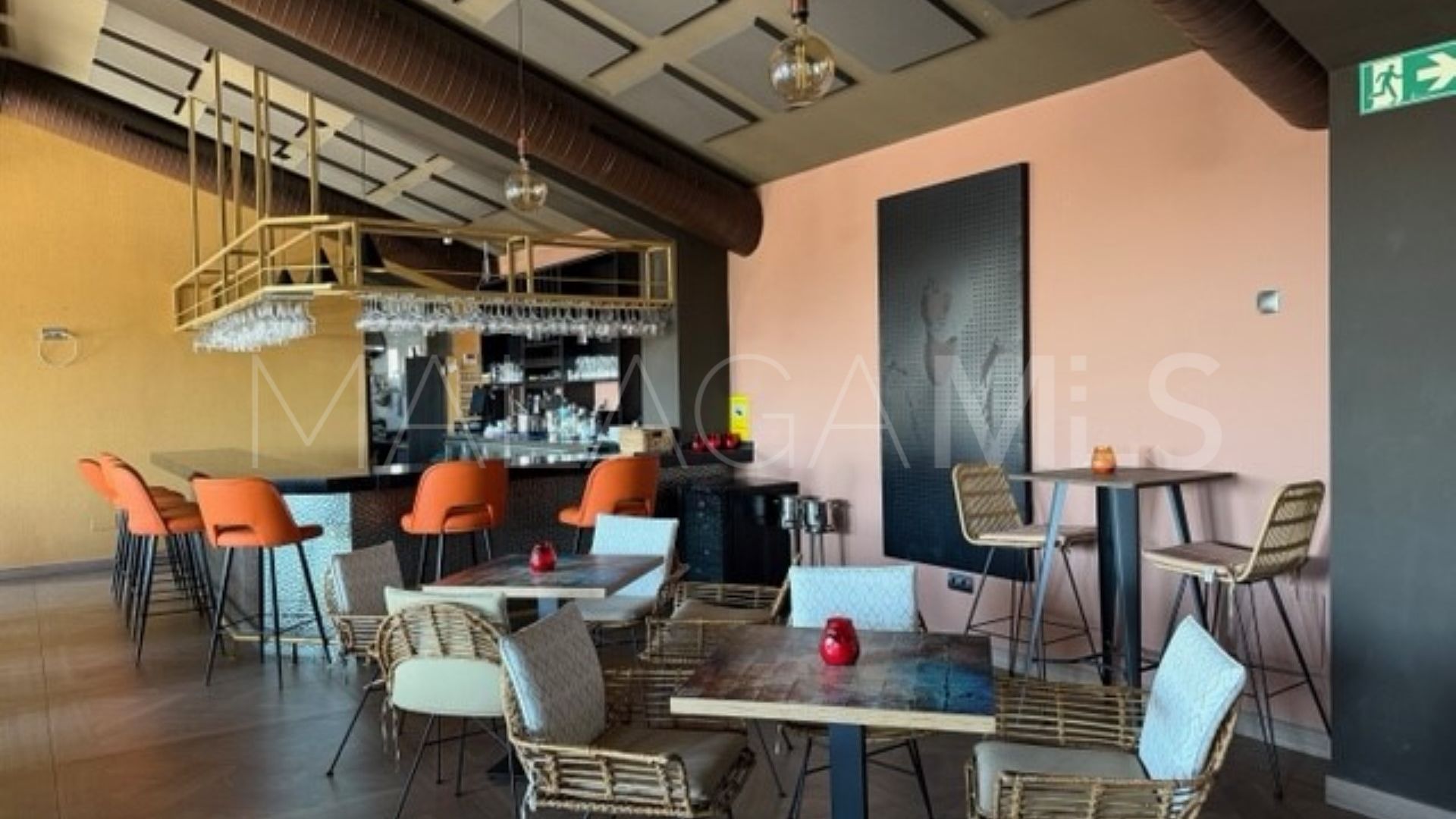 For sale bar in Benavista