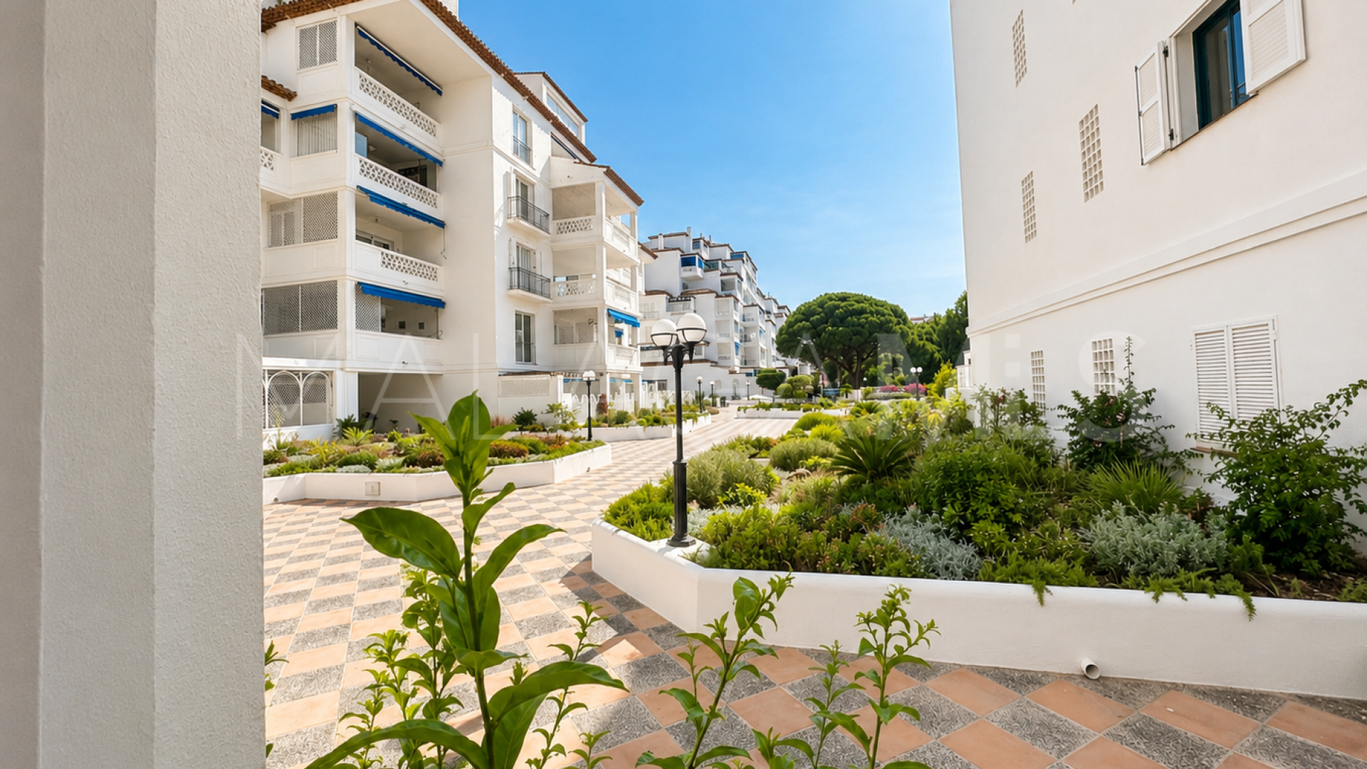 Markplanslägenhet for sale in Playas del Duque