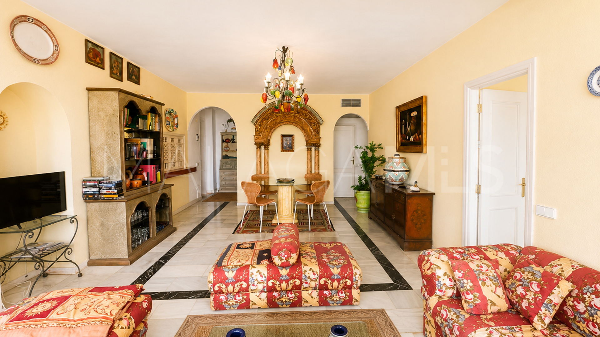 Markplanslägenhet for sale in Playas del Duque