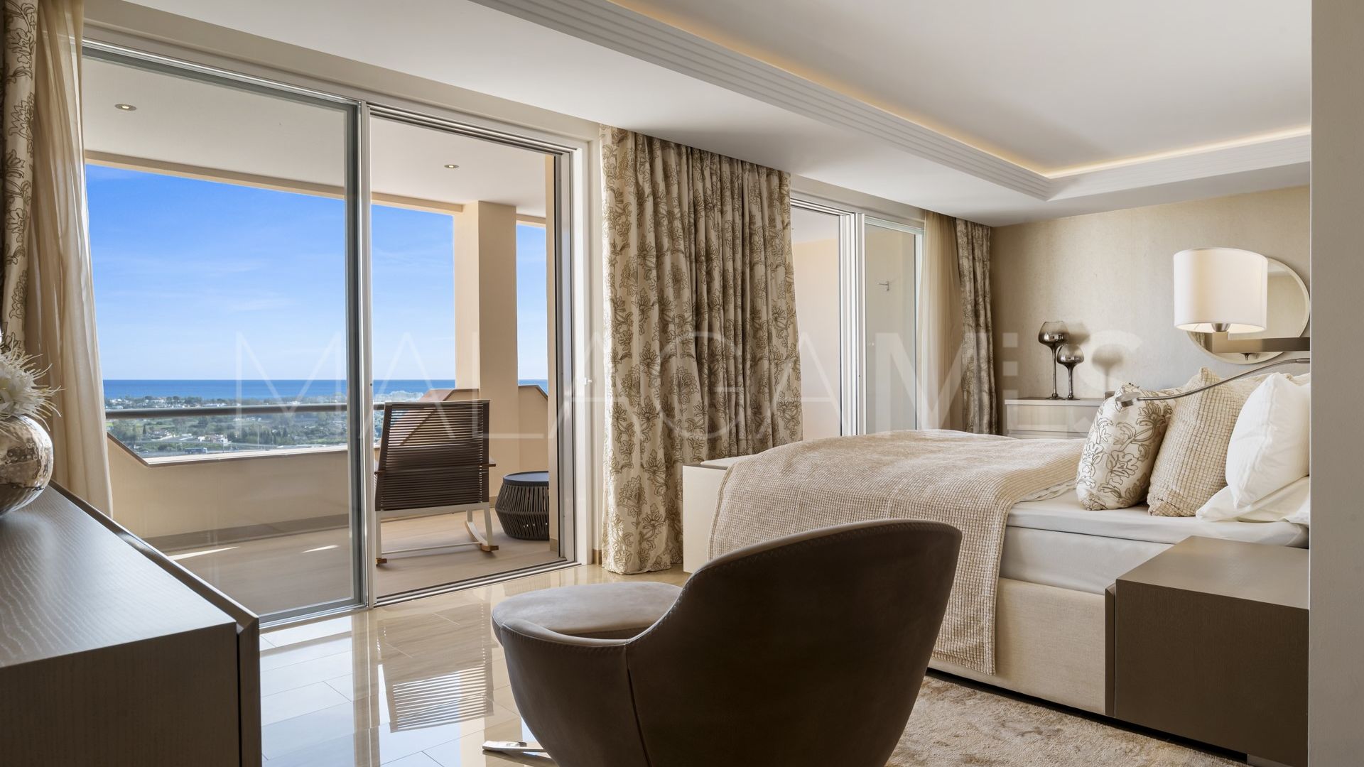 Zweistöckiges penthouse for sale in Los Almendros