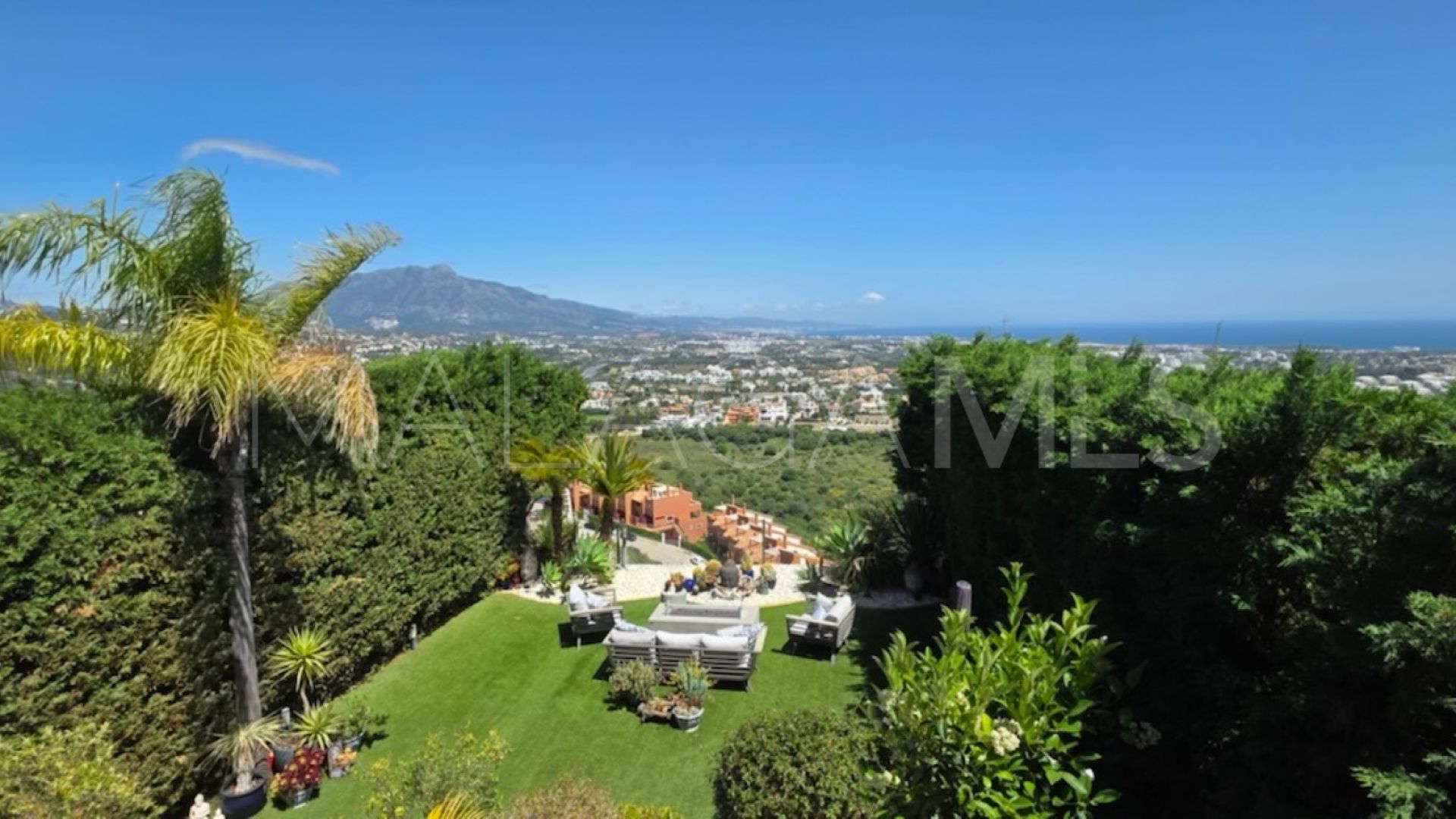 Reihenhaus for sale in Benahavis