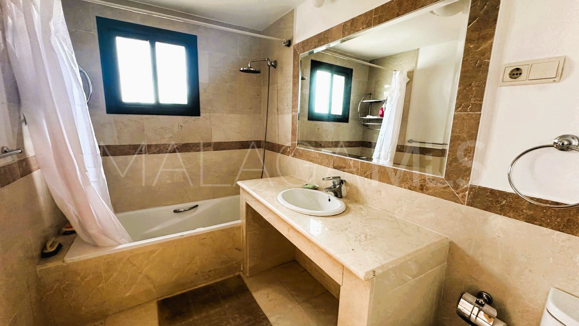 Tvåvåningslägenhet for sale in San Pedro de Alcantara