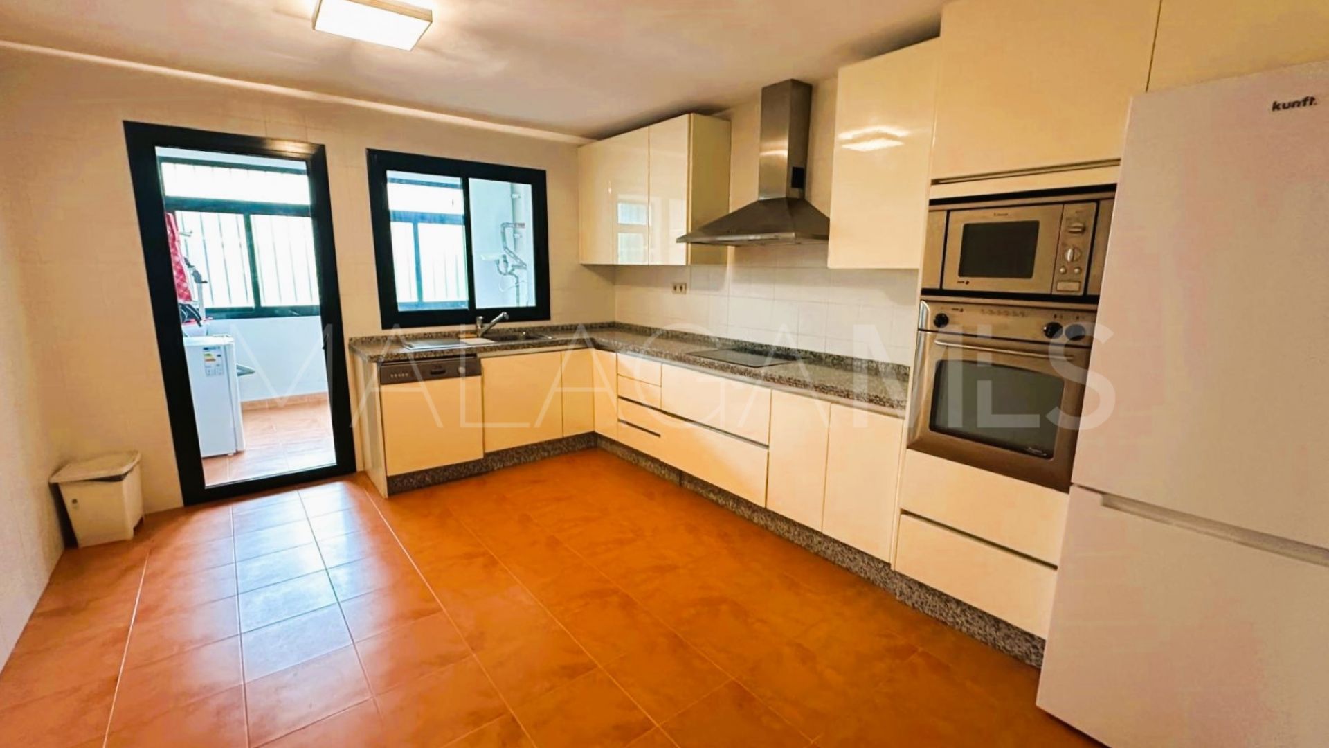 Tvåvåningslägenhet for sale in San Pedro de Alcantara