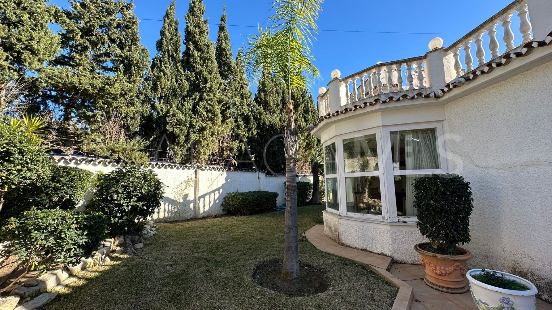 Villa for sale in Marbesa