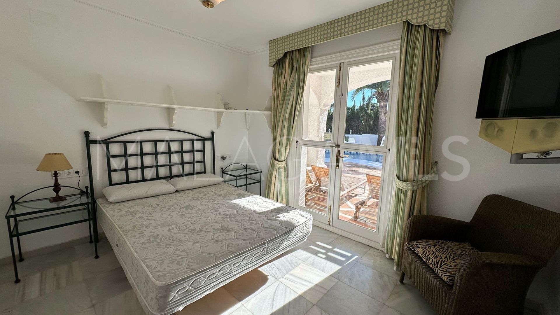 Villa for sale in Marbesa