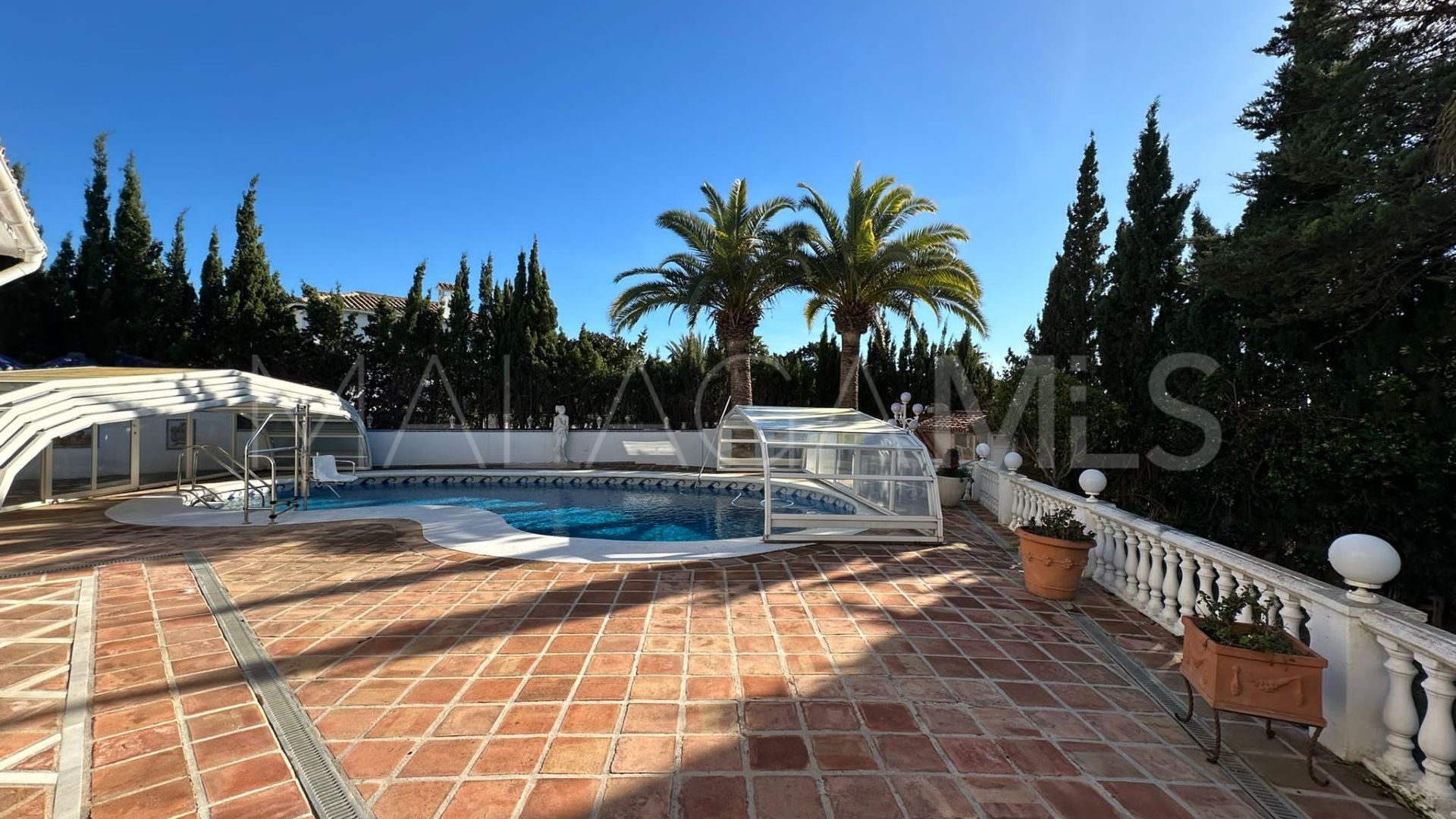 Villa for sale in Marbesa