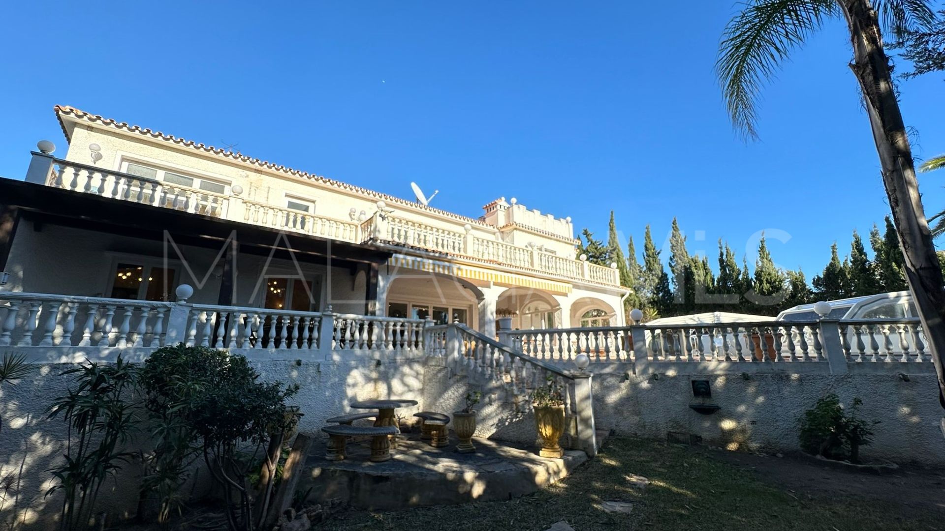 Villa for sale in Marbesa