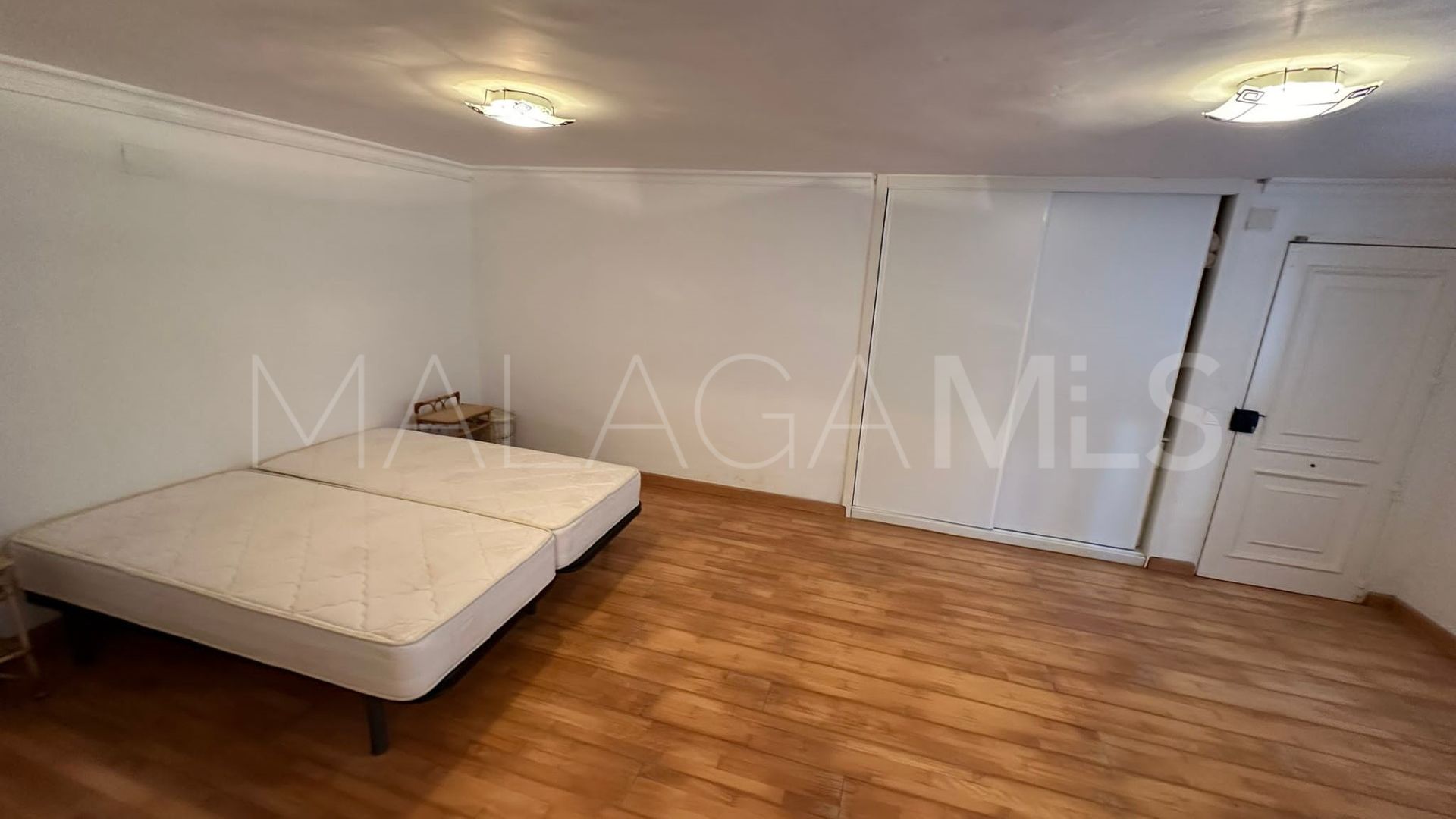 Villa for sale in Marbesa