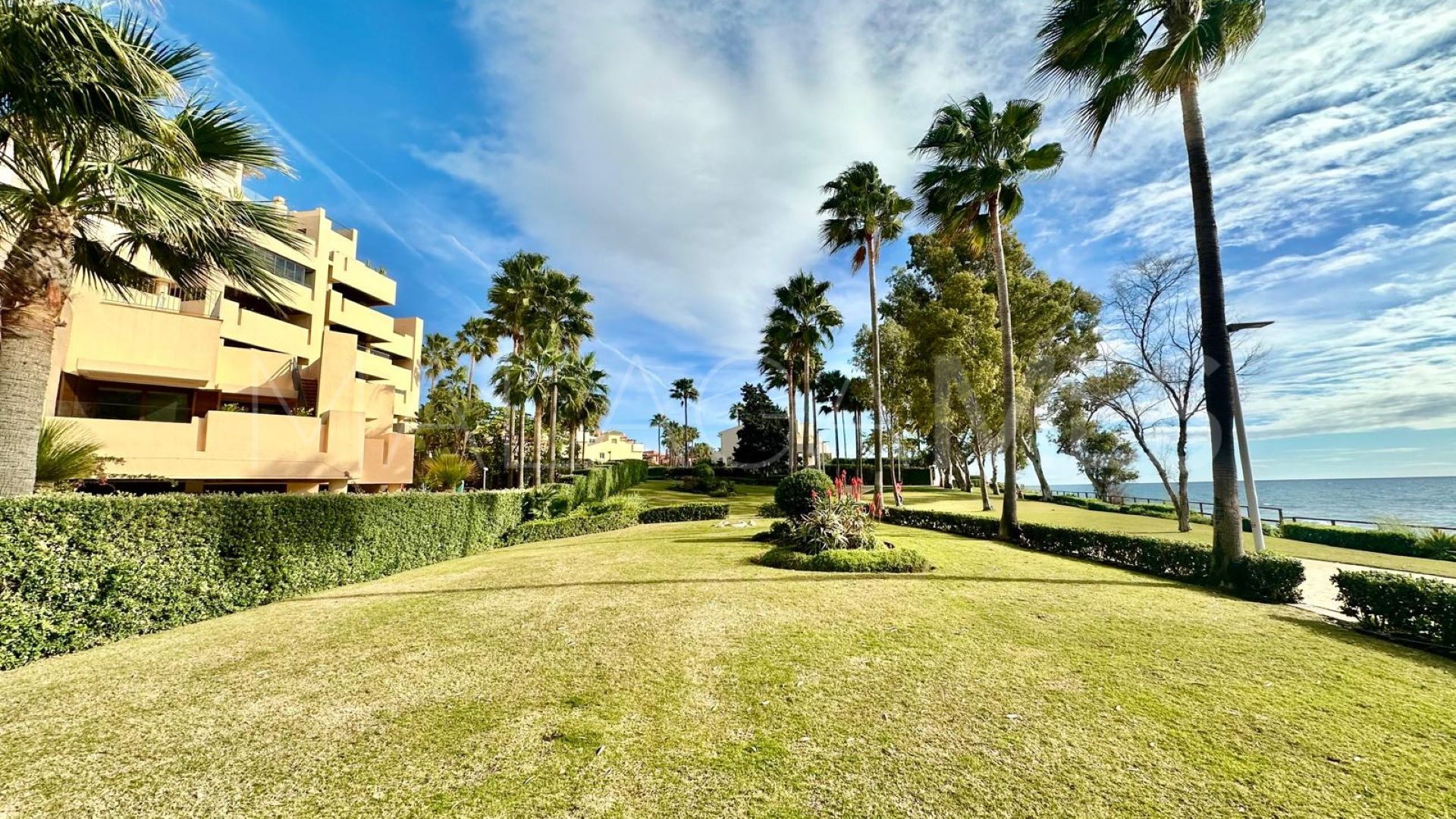 For sale Bahia de la Plata 2 bedrooms apartment