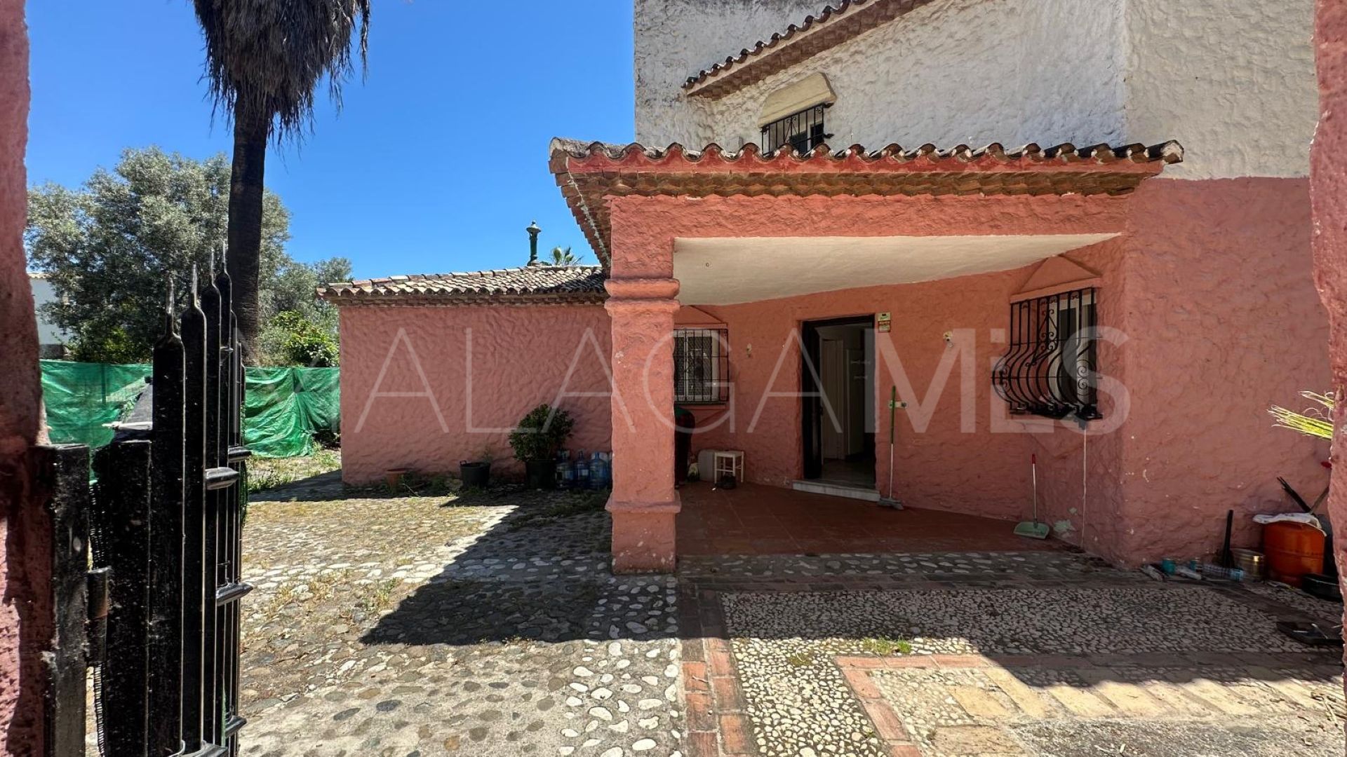 Villa for sale in El Colorado
