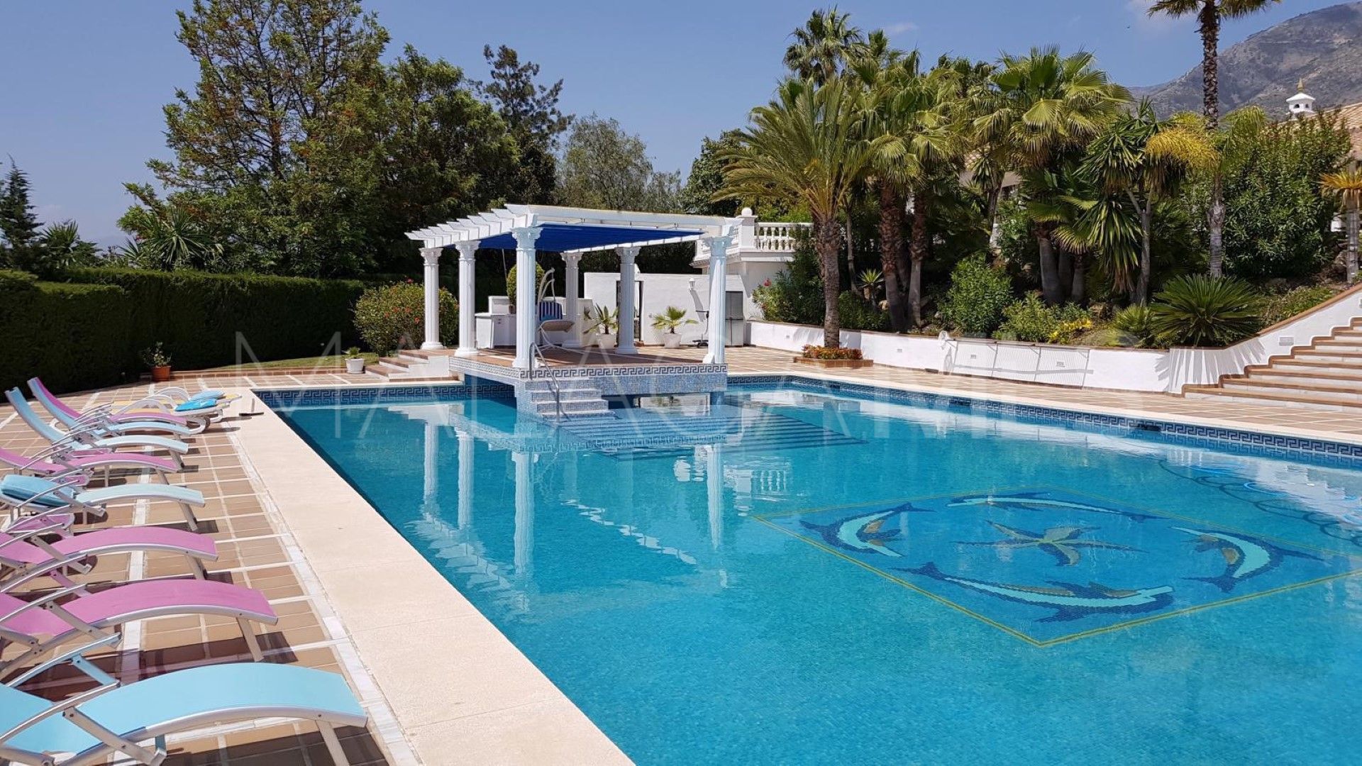 Villa for sale in Mijas Pueblo