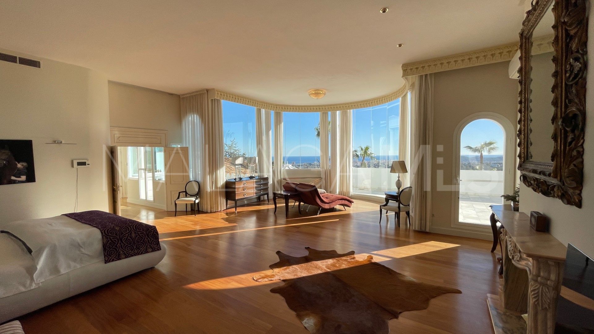 Villa for sale in Mijas Pueblo