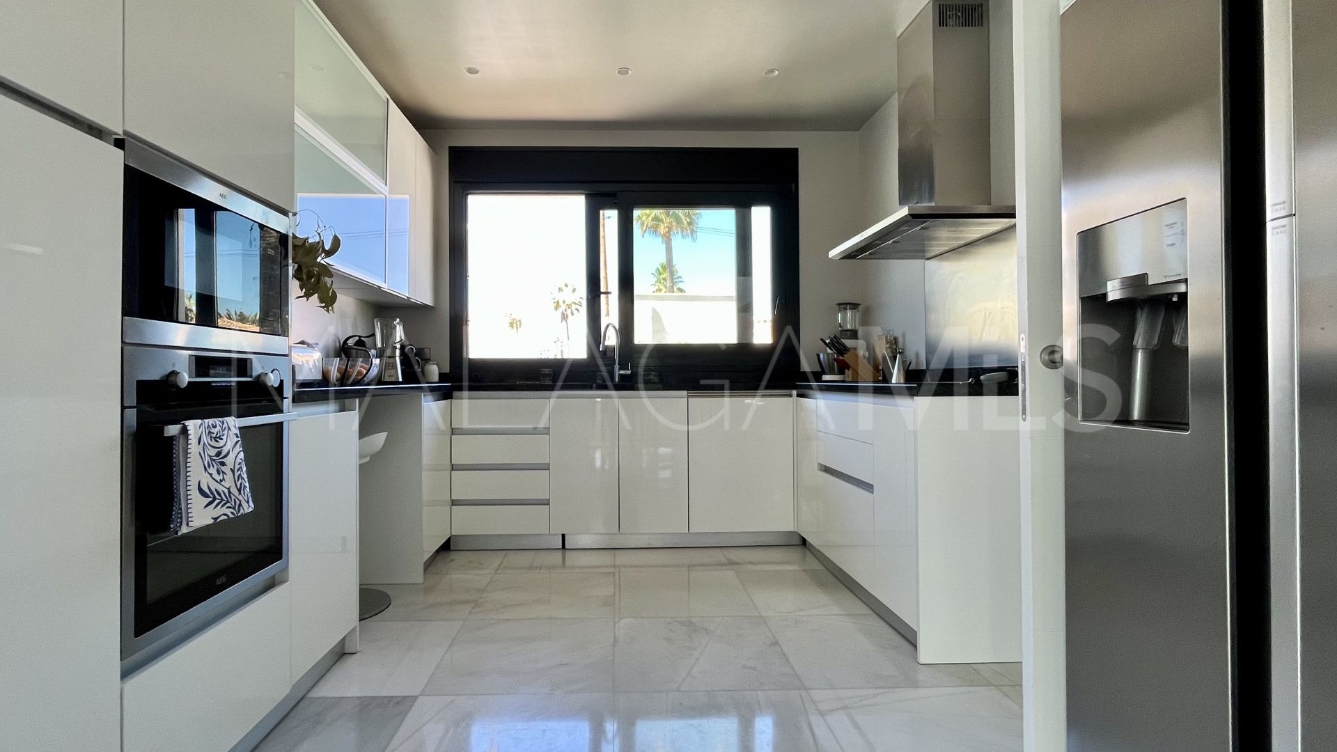 For sale Marbesa villa