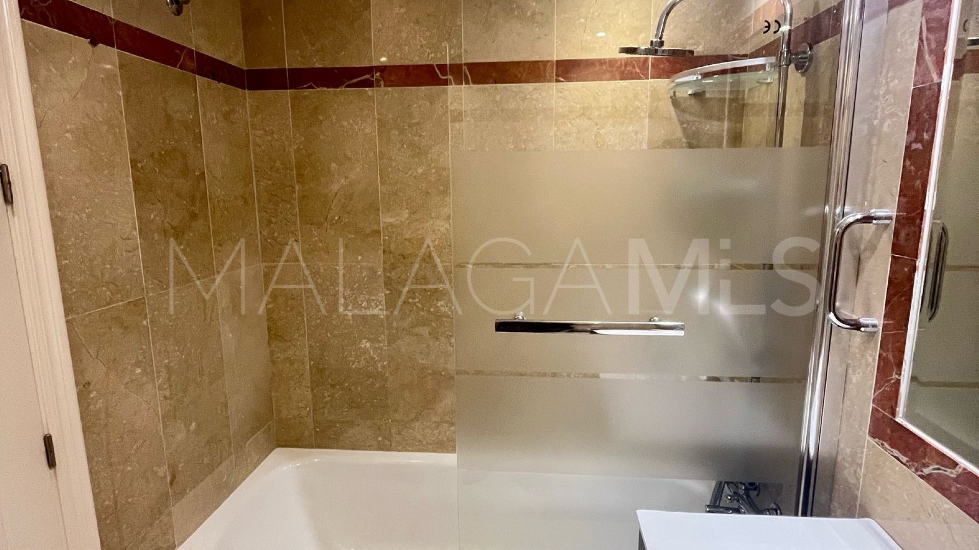 Maison de ville for sale in Condes de Iza