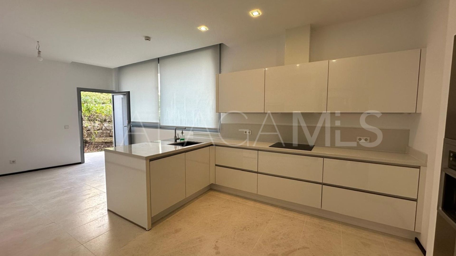 Radhus for sale in Meisho Hills