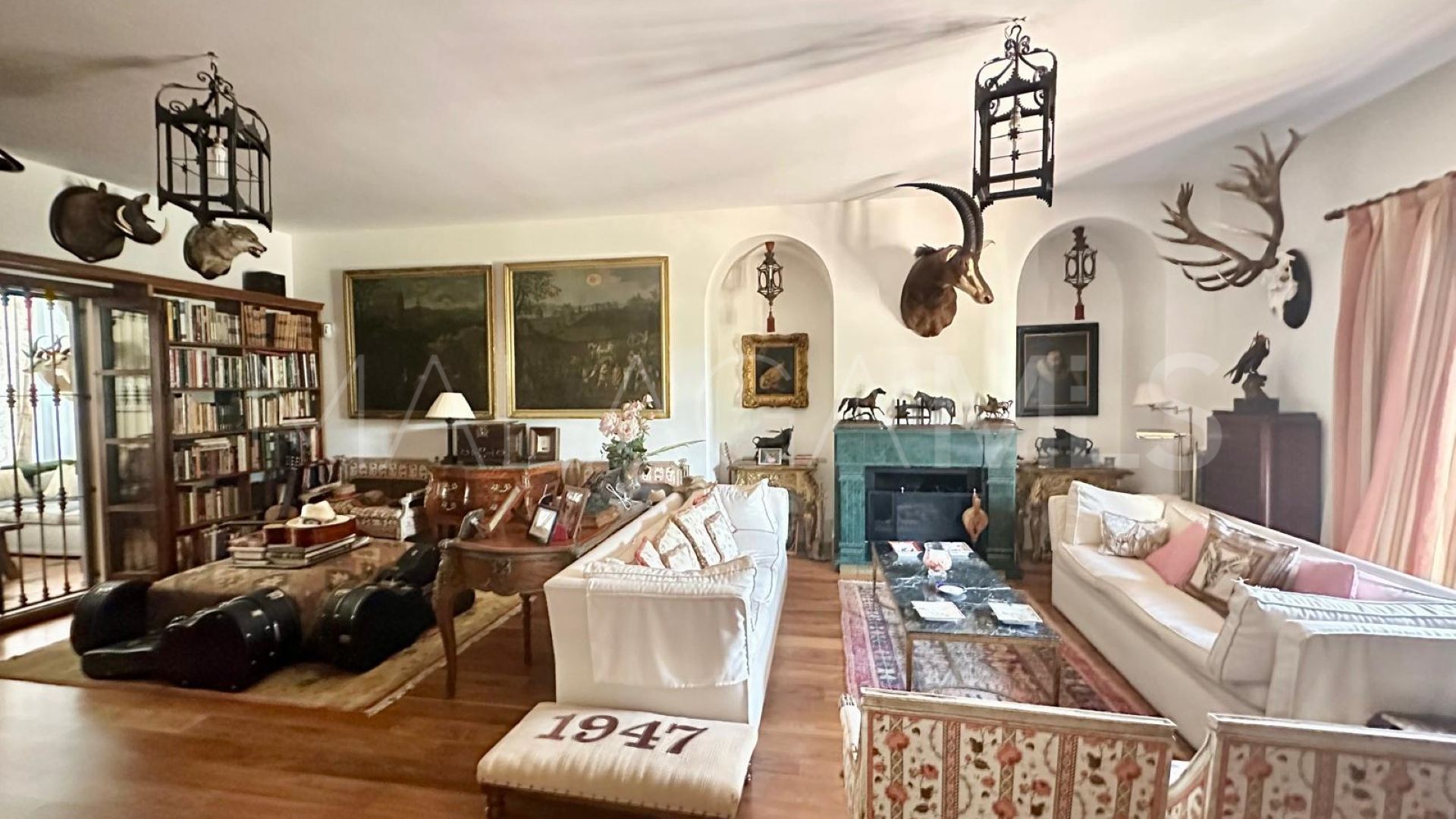 Villa for sale in Guadalmina Alta