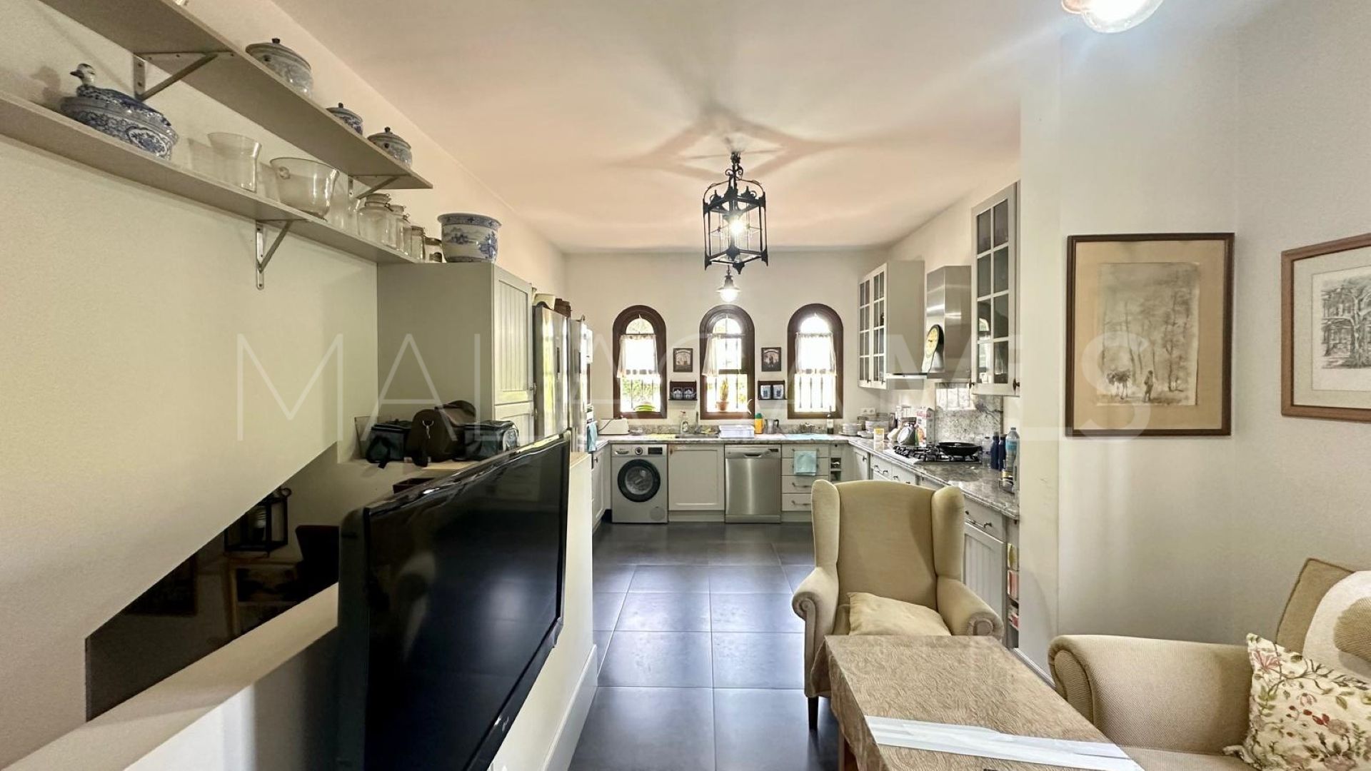 Villa for sale in Guadalmina Alta
