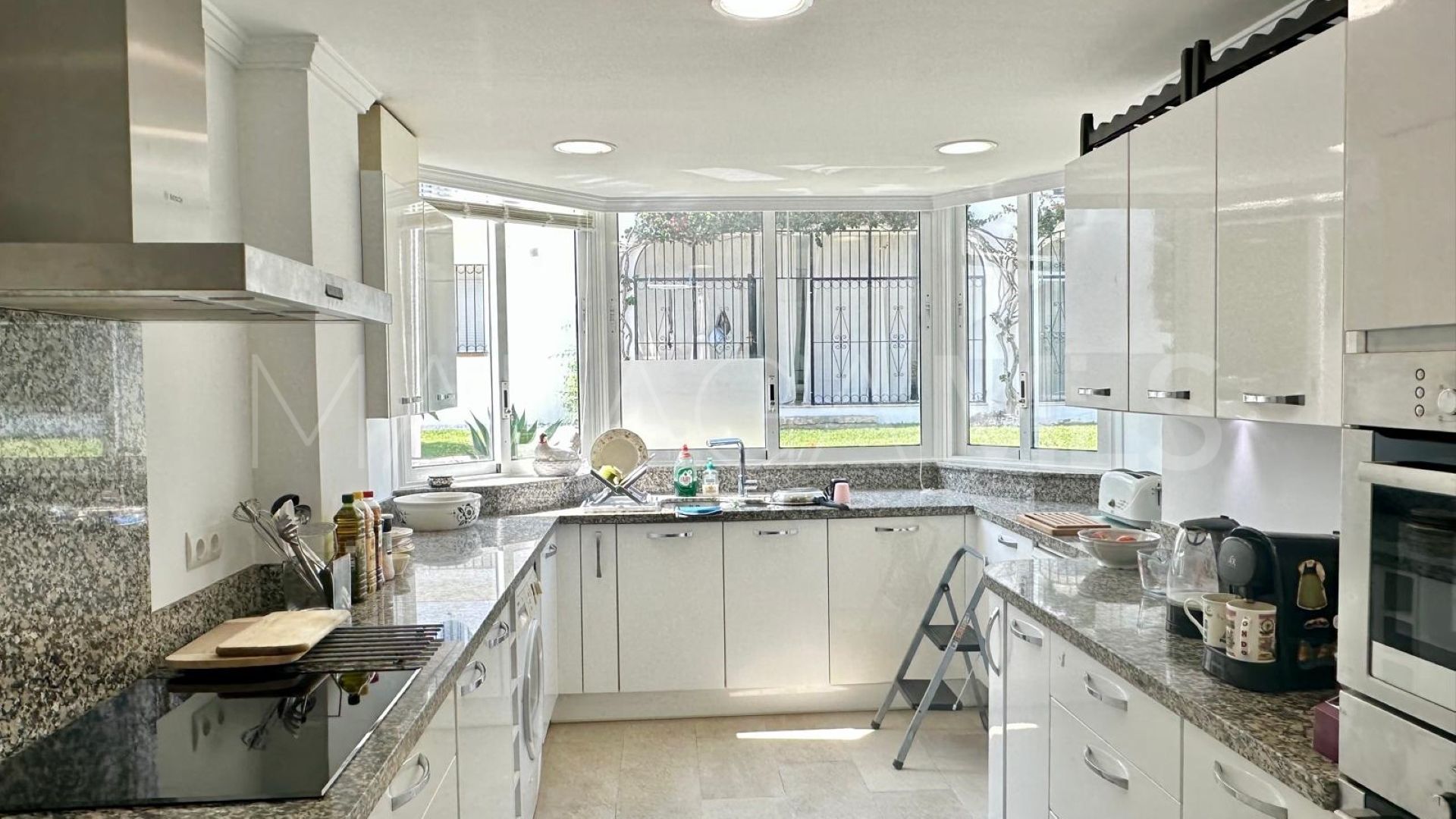 Appartement rez de chaussée for sale in El Paraiso