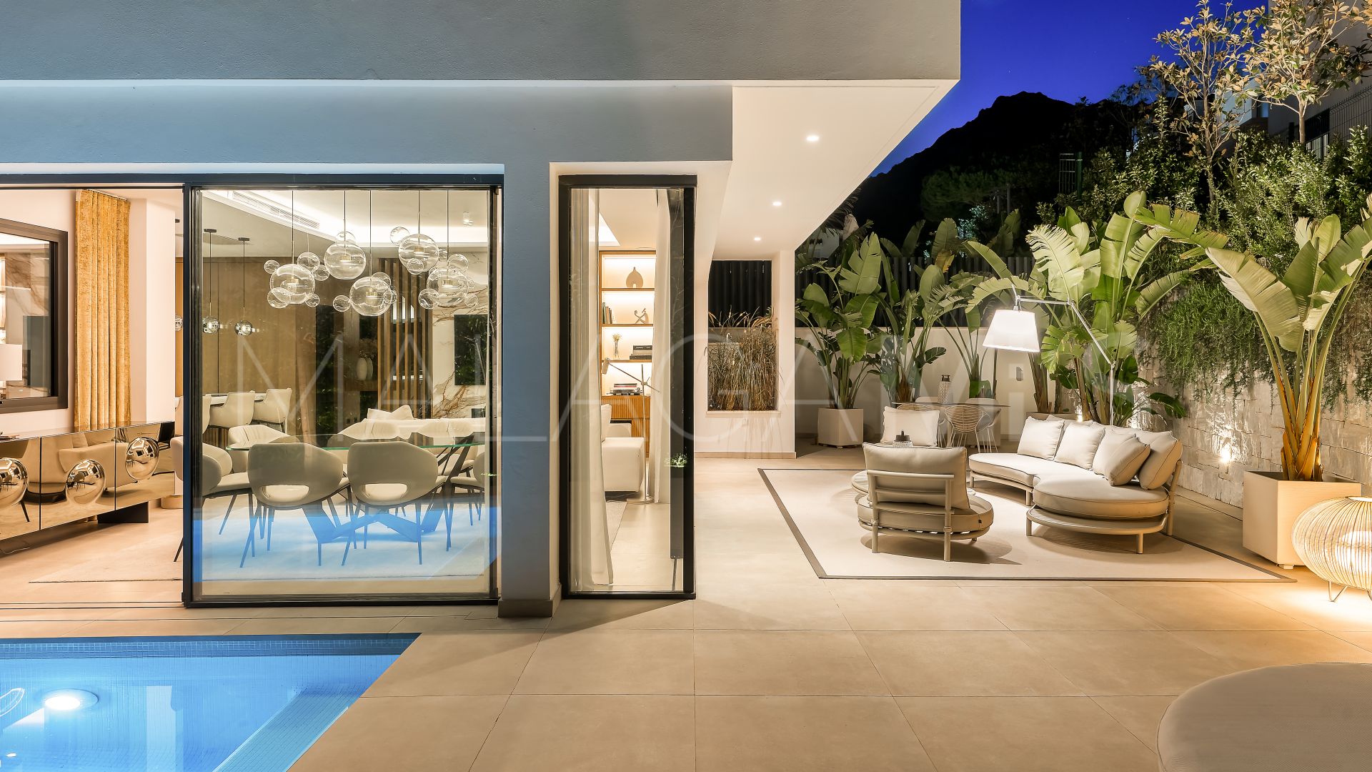 Villa for sale in Sierra Blanca