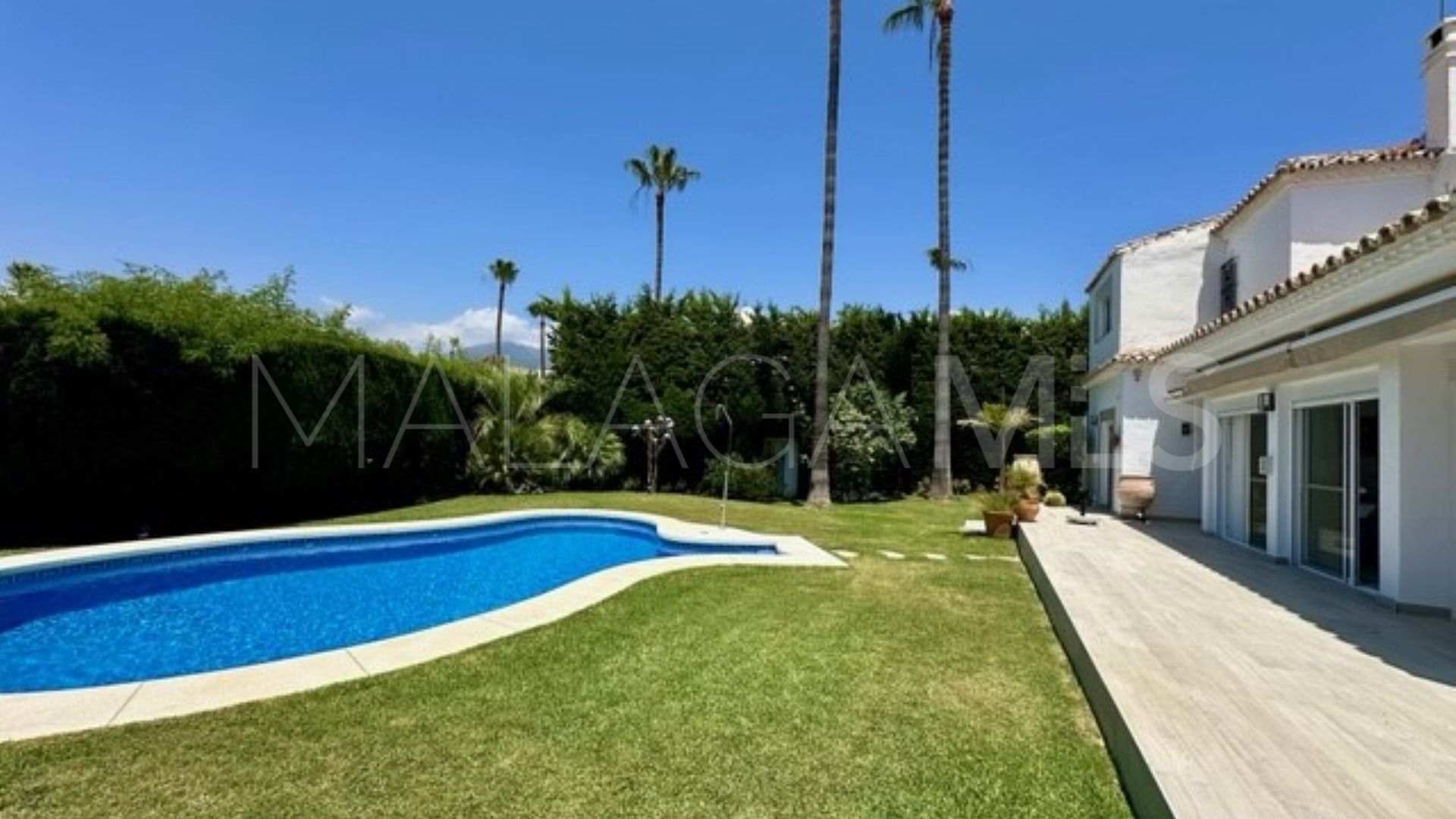 Villa for sale in Marbella Country Club