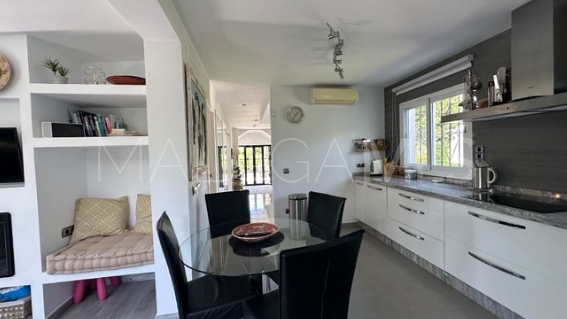 Villa for sale in Marbella Country Club