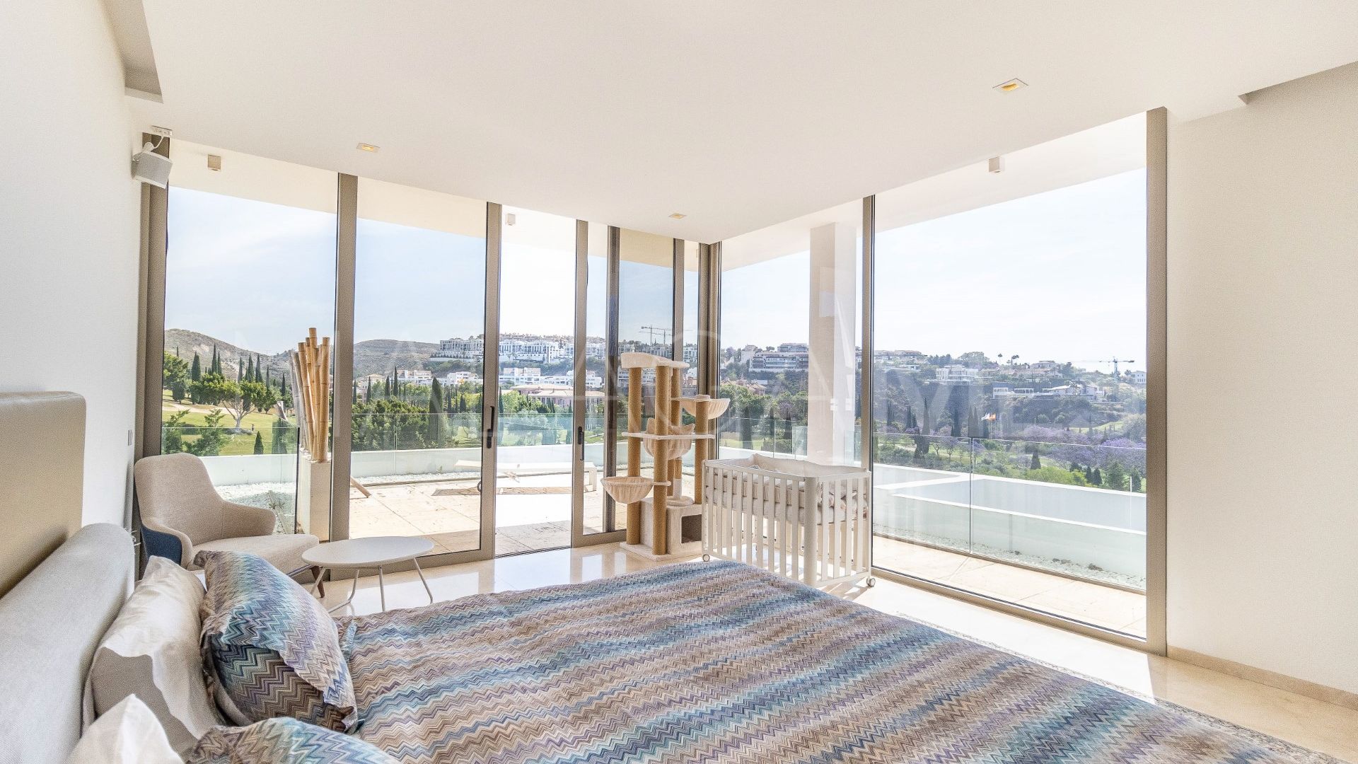 Villa for sale in Los Flamingos Golf