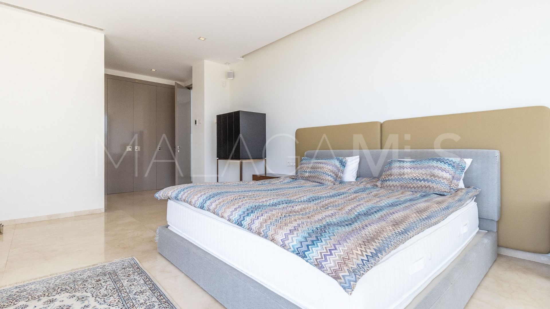 Villa for sale in Los Flamingos Golf