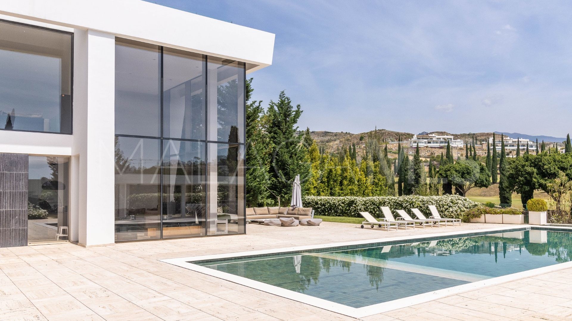 Villa for sale in Los Flamingos Golf