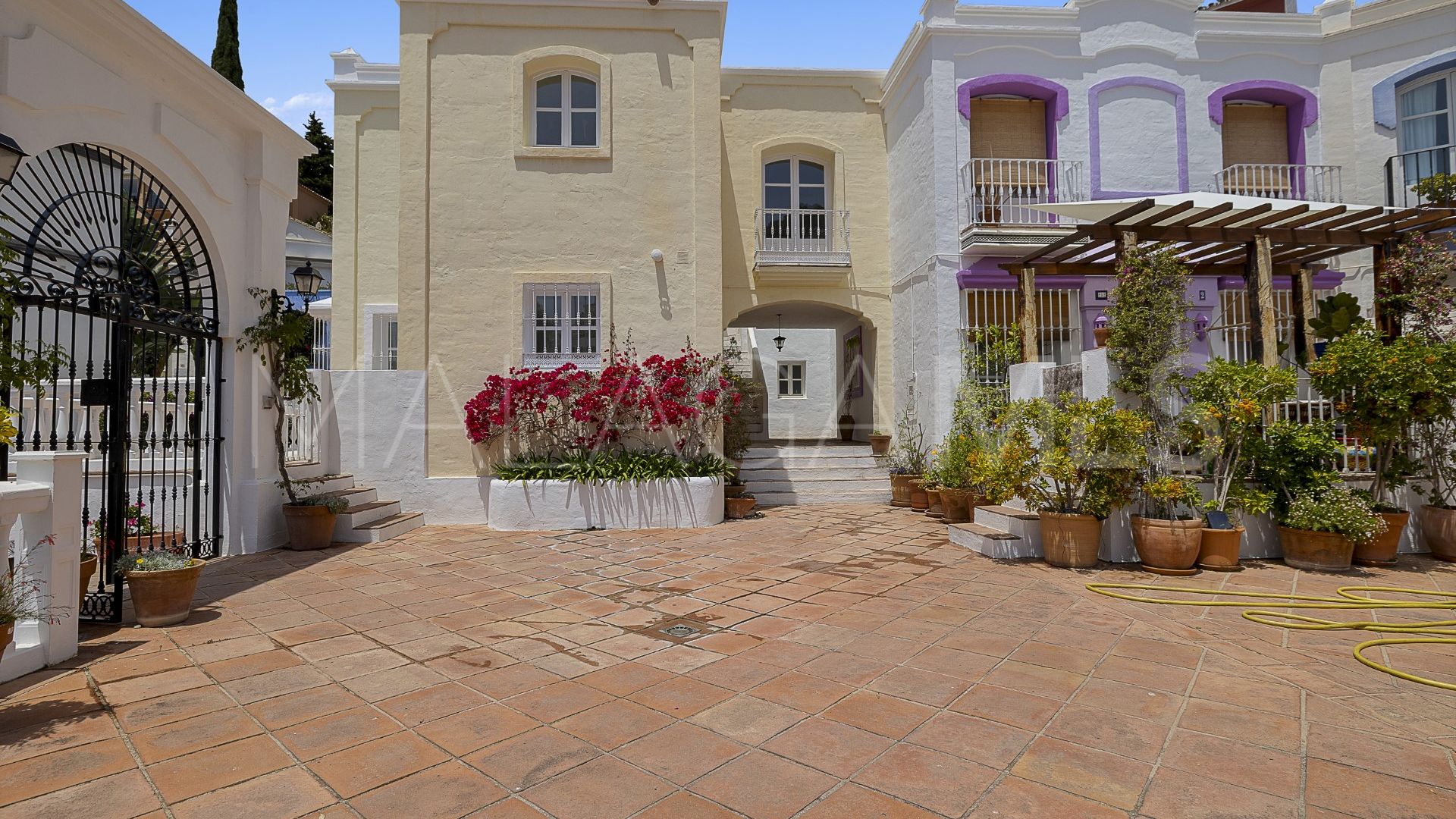 Town house for sale in La Heredia