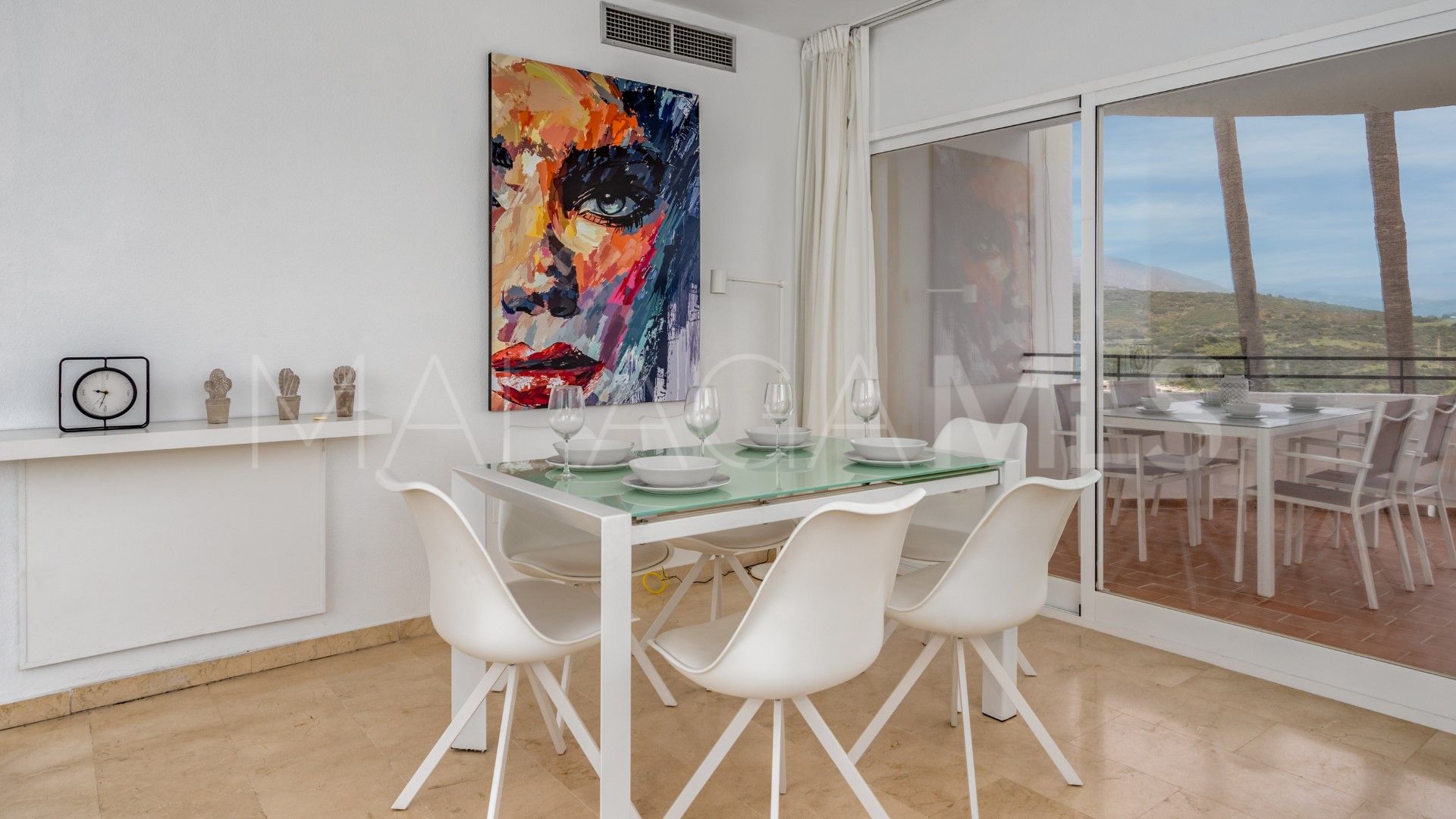 Lägenhet for sale in Estepona Golf