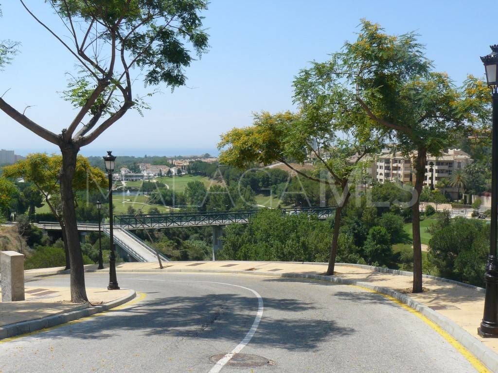 Terrain for sale in Elviria