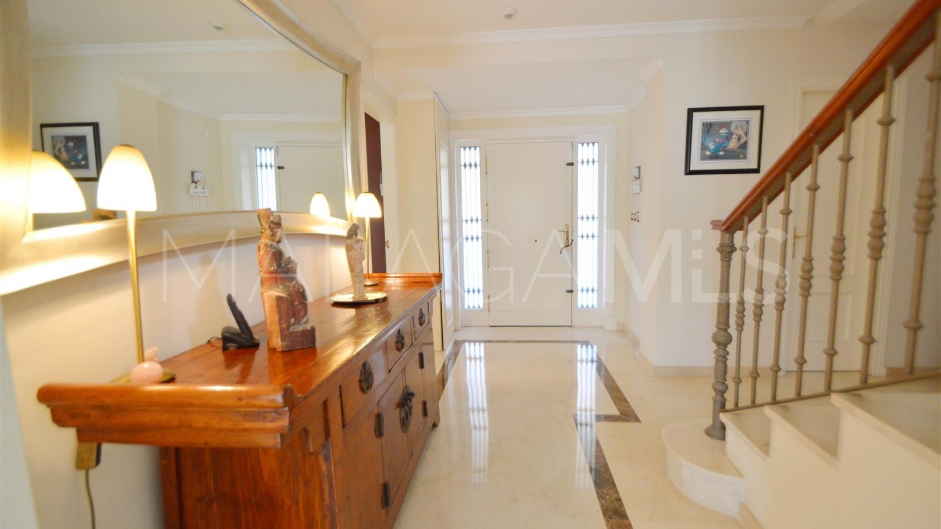 For sale villa in Marbella Centro