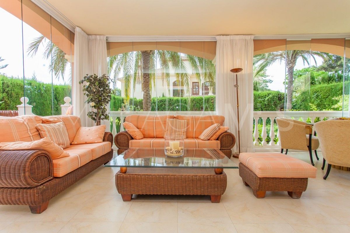 For sale villa in Marbella Centro