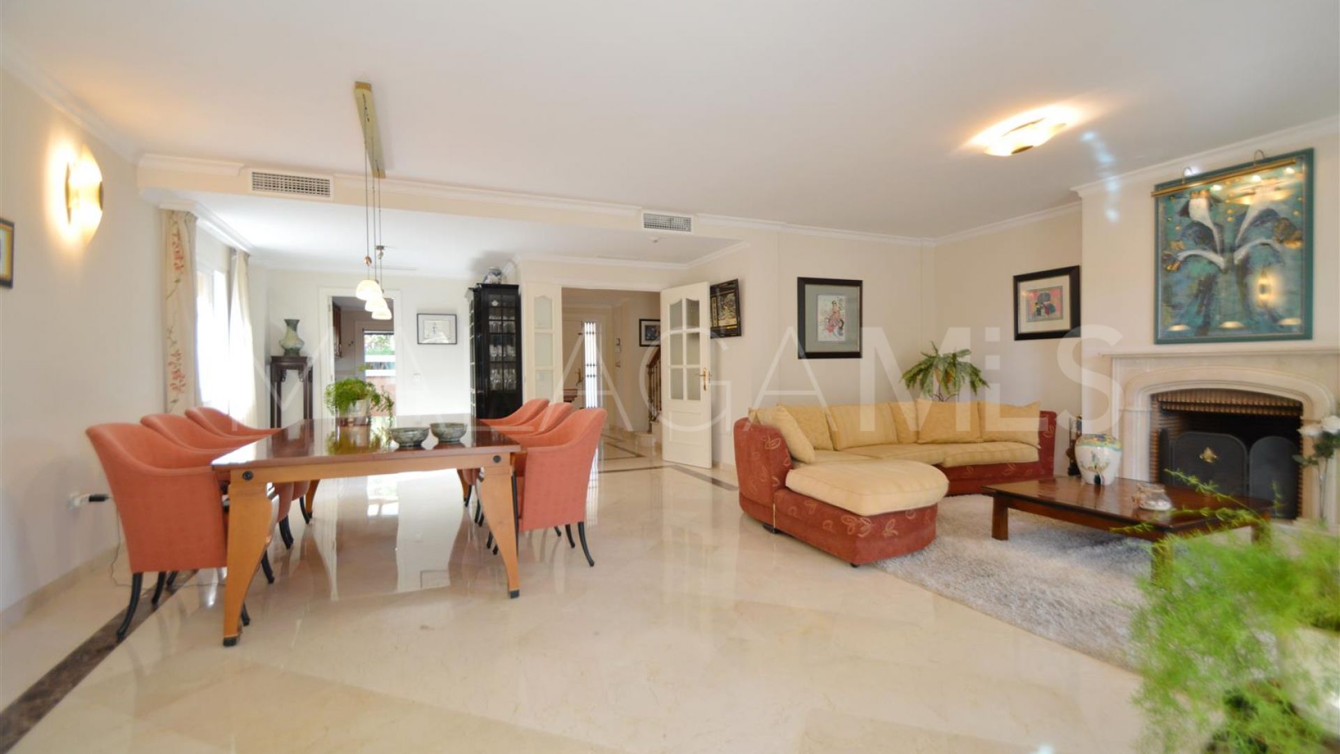 For sale villa in Marbella Centro