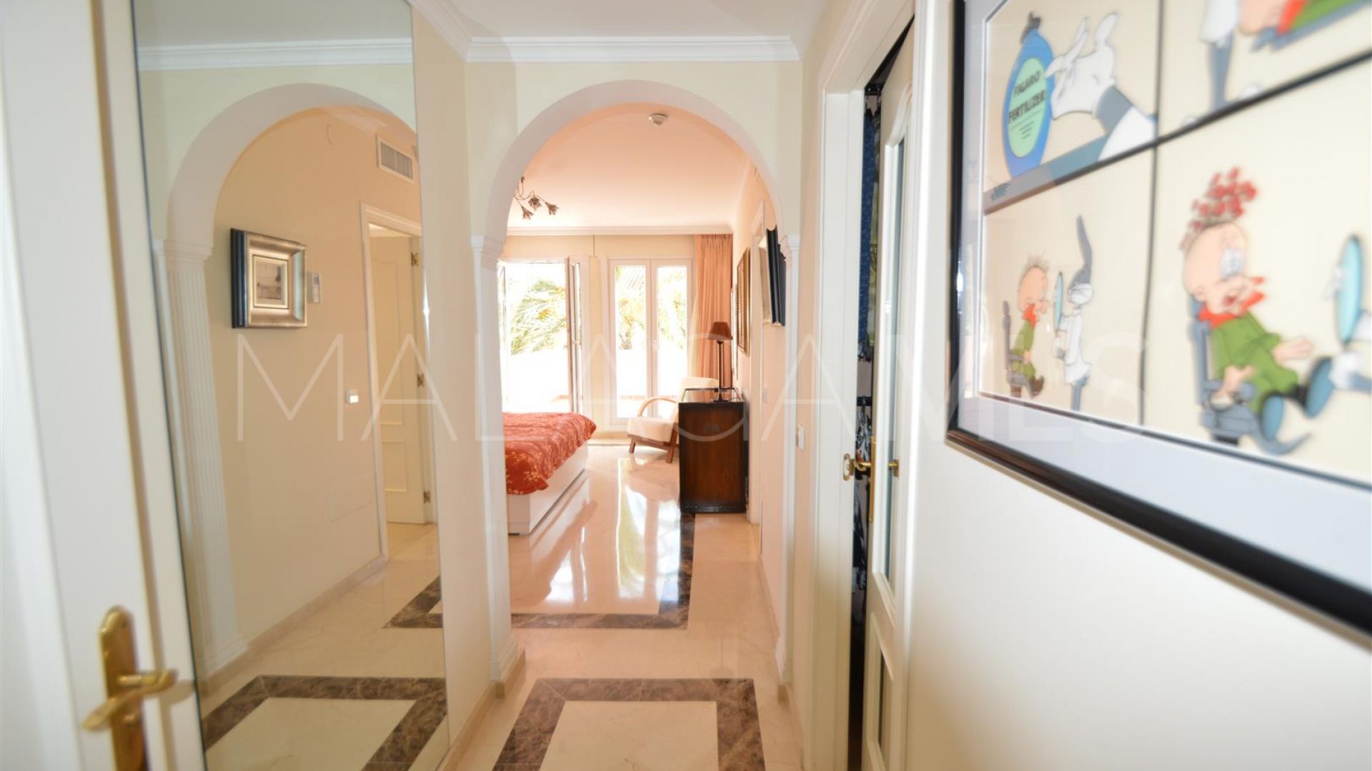 For sale villa in Marbella Centro