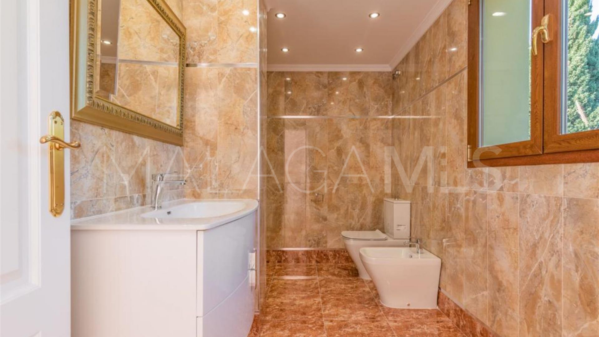 Villa for sale in Hacienda las Chapas