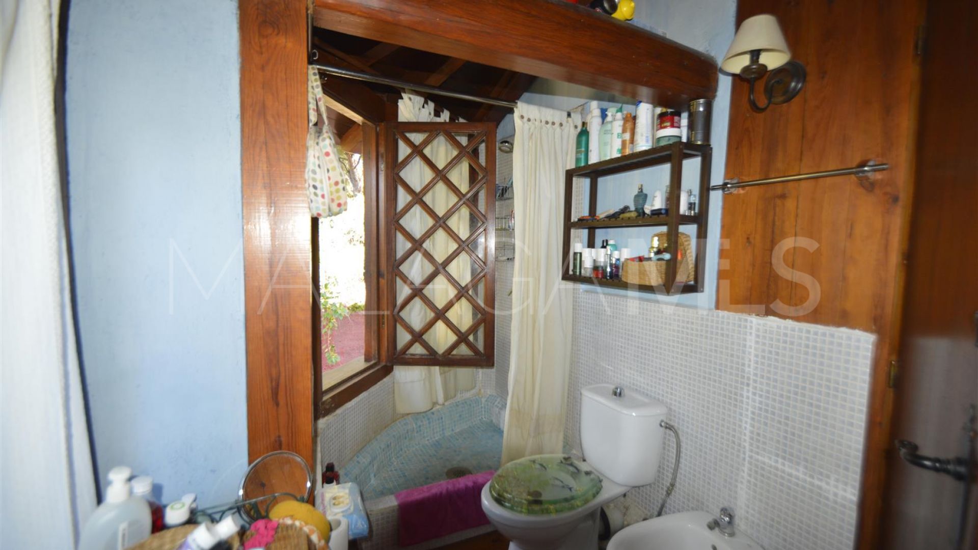 Villa for sale in Artola