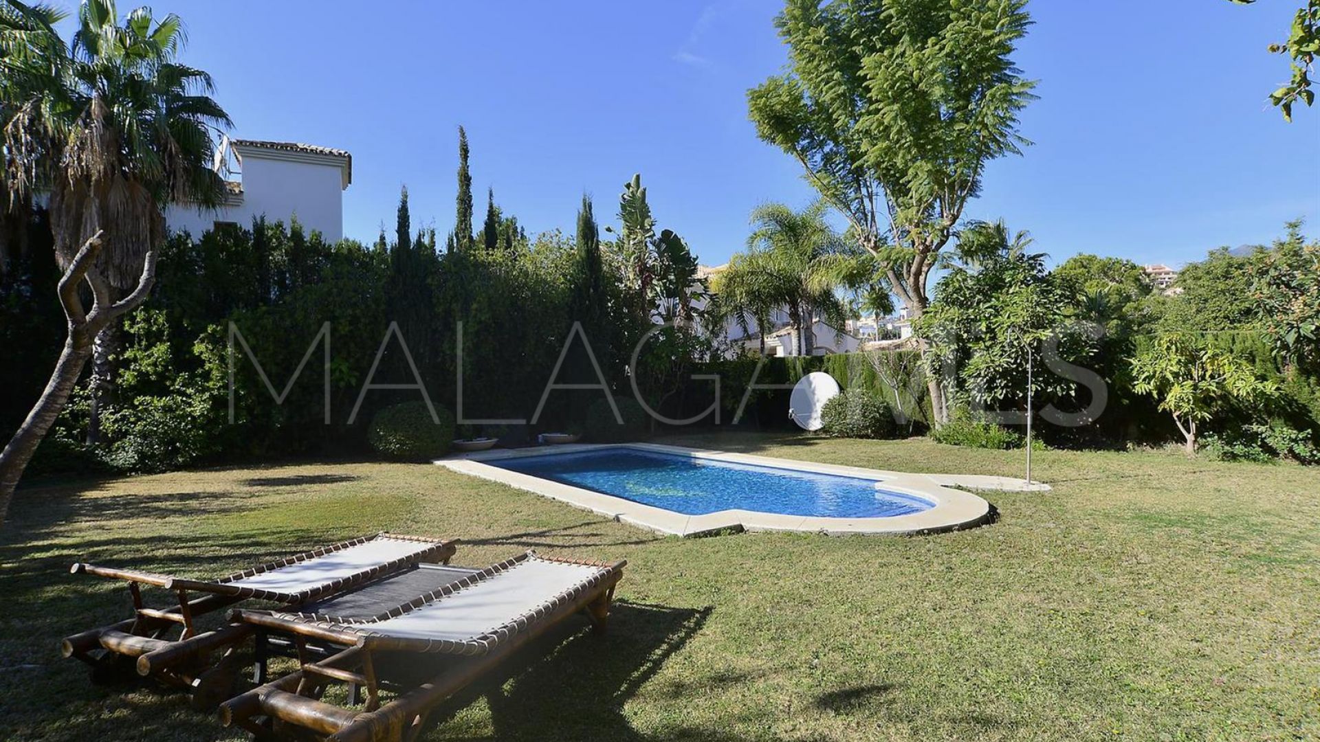 4 bedrooms villa in Nueva Andalucia for sale