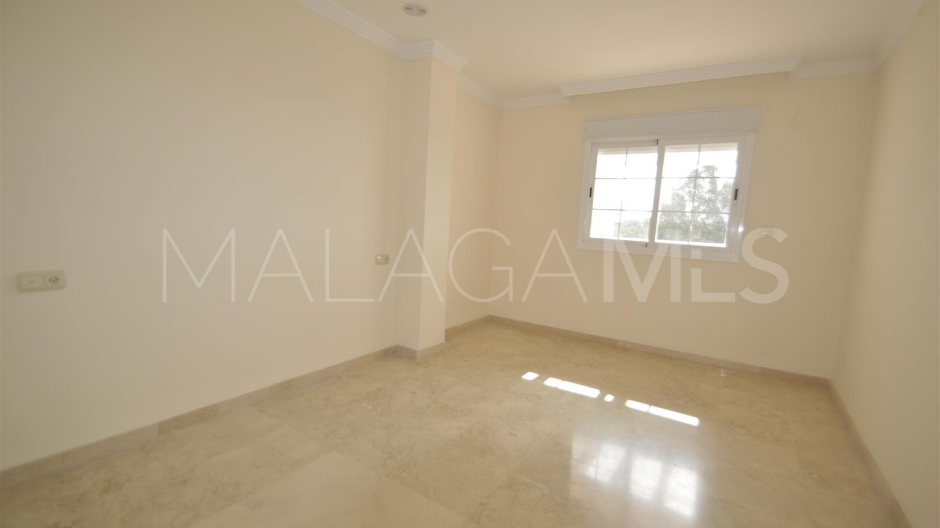 Buy apartment in Rio Real with 2 bedrooms