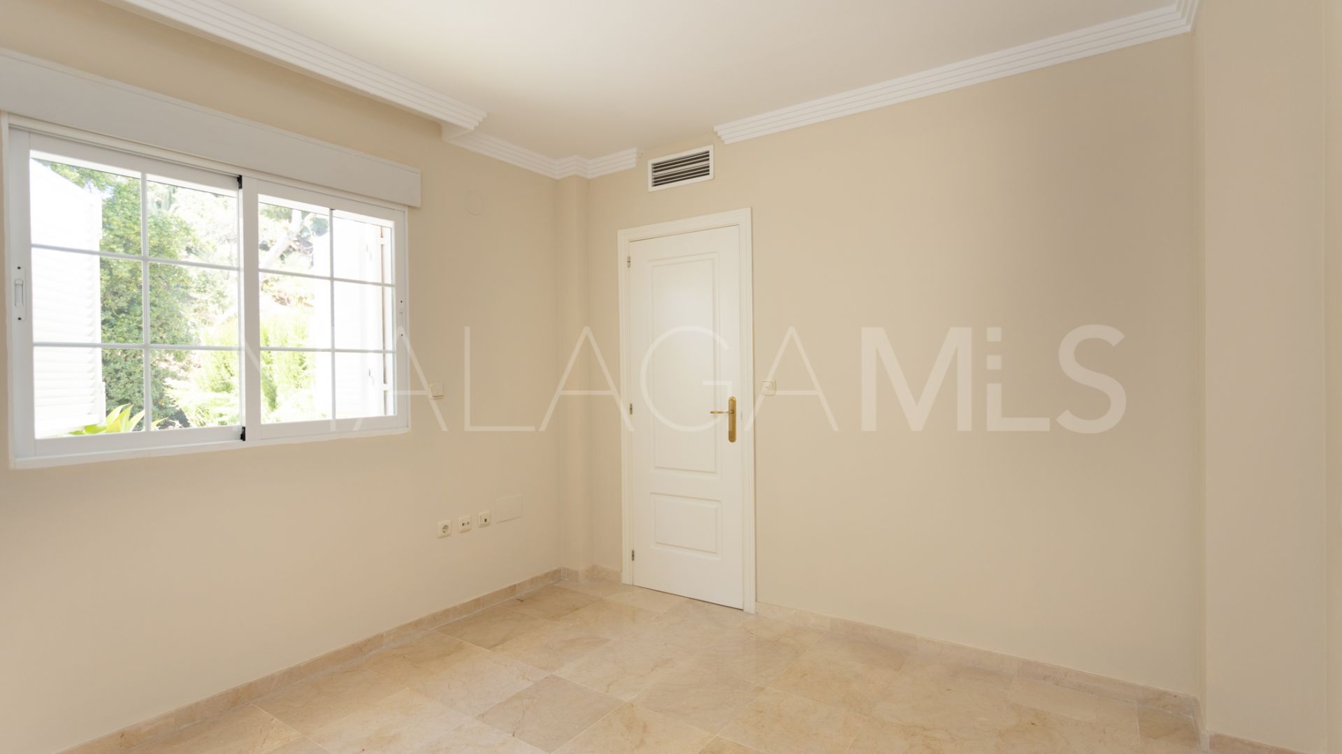 For sale apartment with 1 bedroom in Rio Real